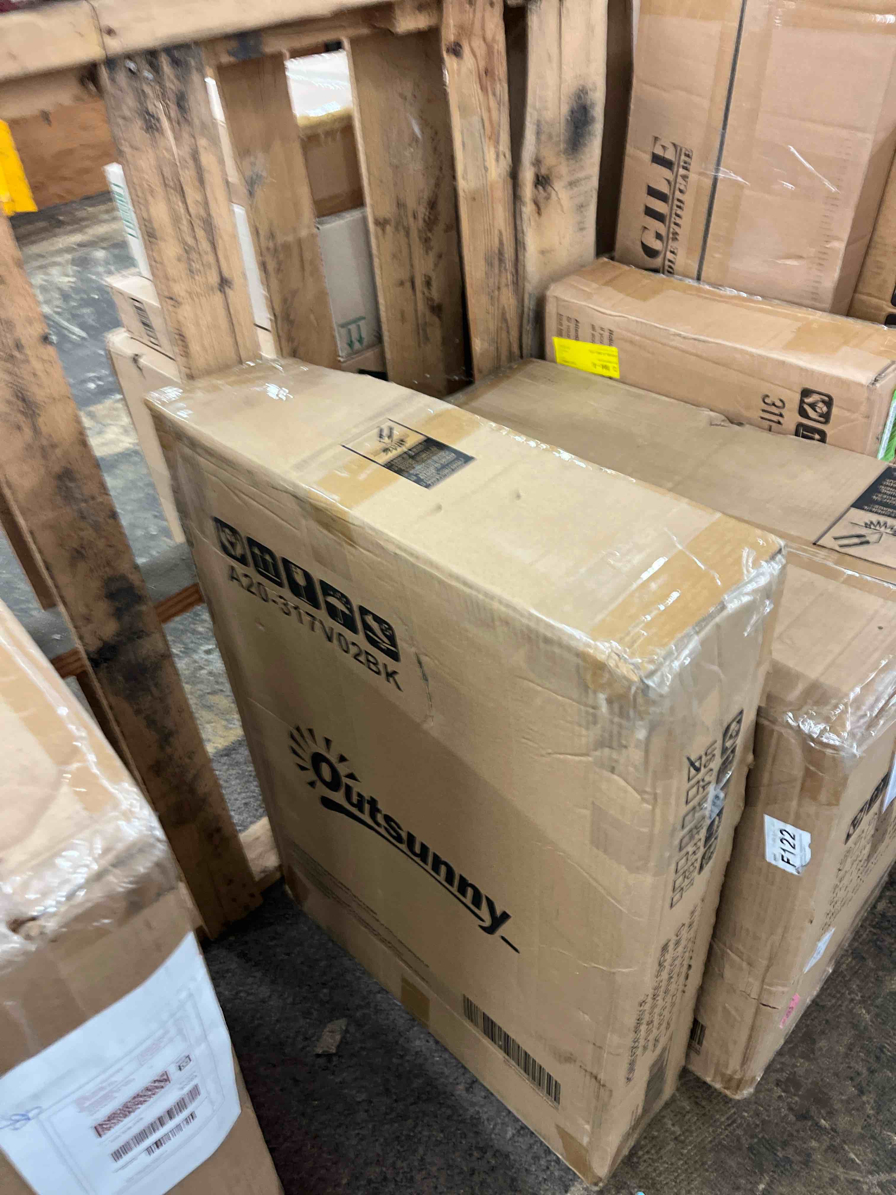 https://s3.amazonaws.com/lotting-images-prod/phillipi/GRN5496865_1745987104277.jpeg