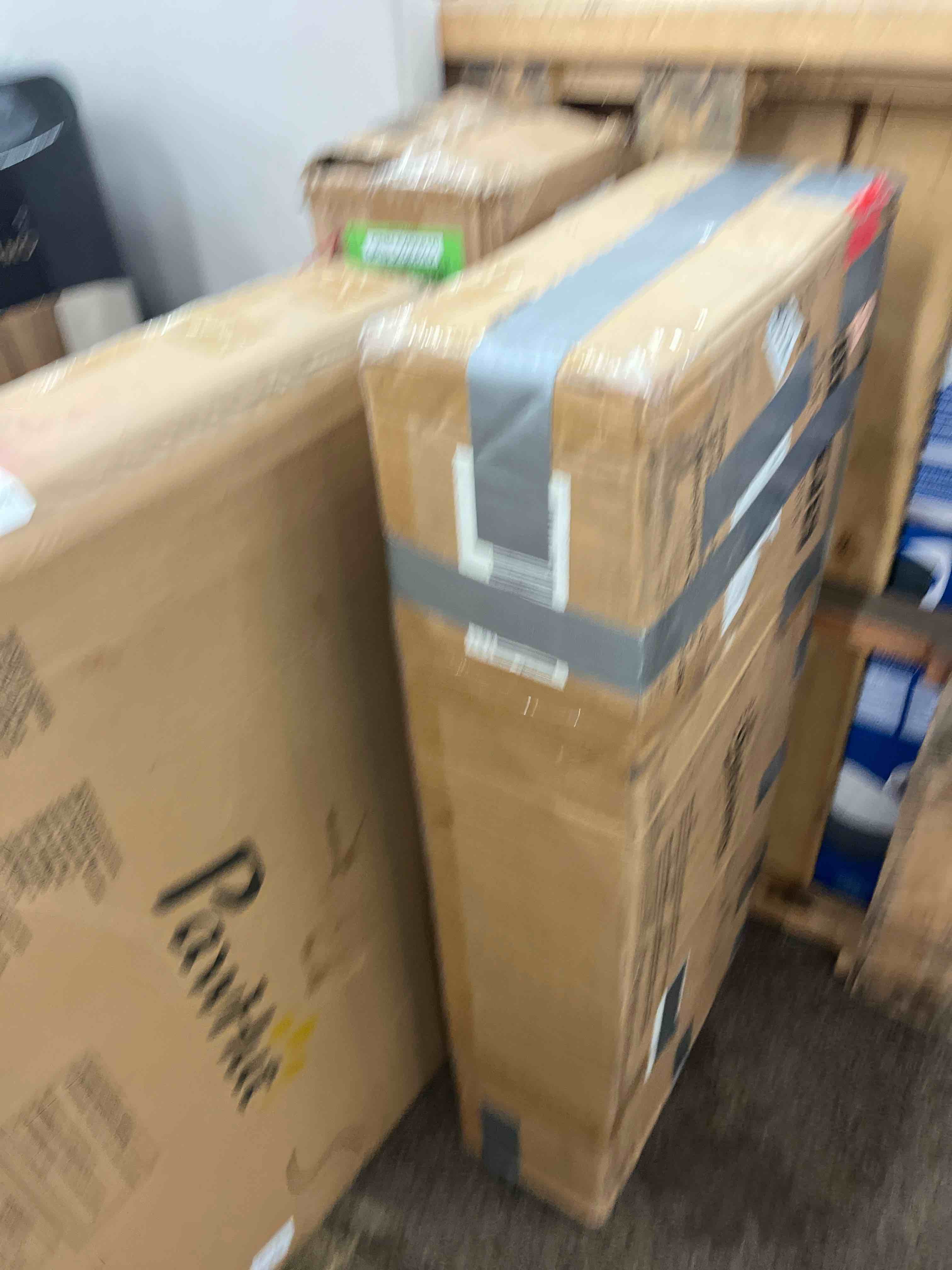 https://s3.amazonaws.com/lotting-images-prod/phillipi/GRN5496870_1745987053533.jpeg