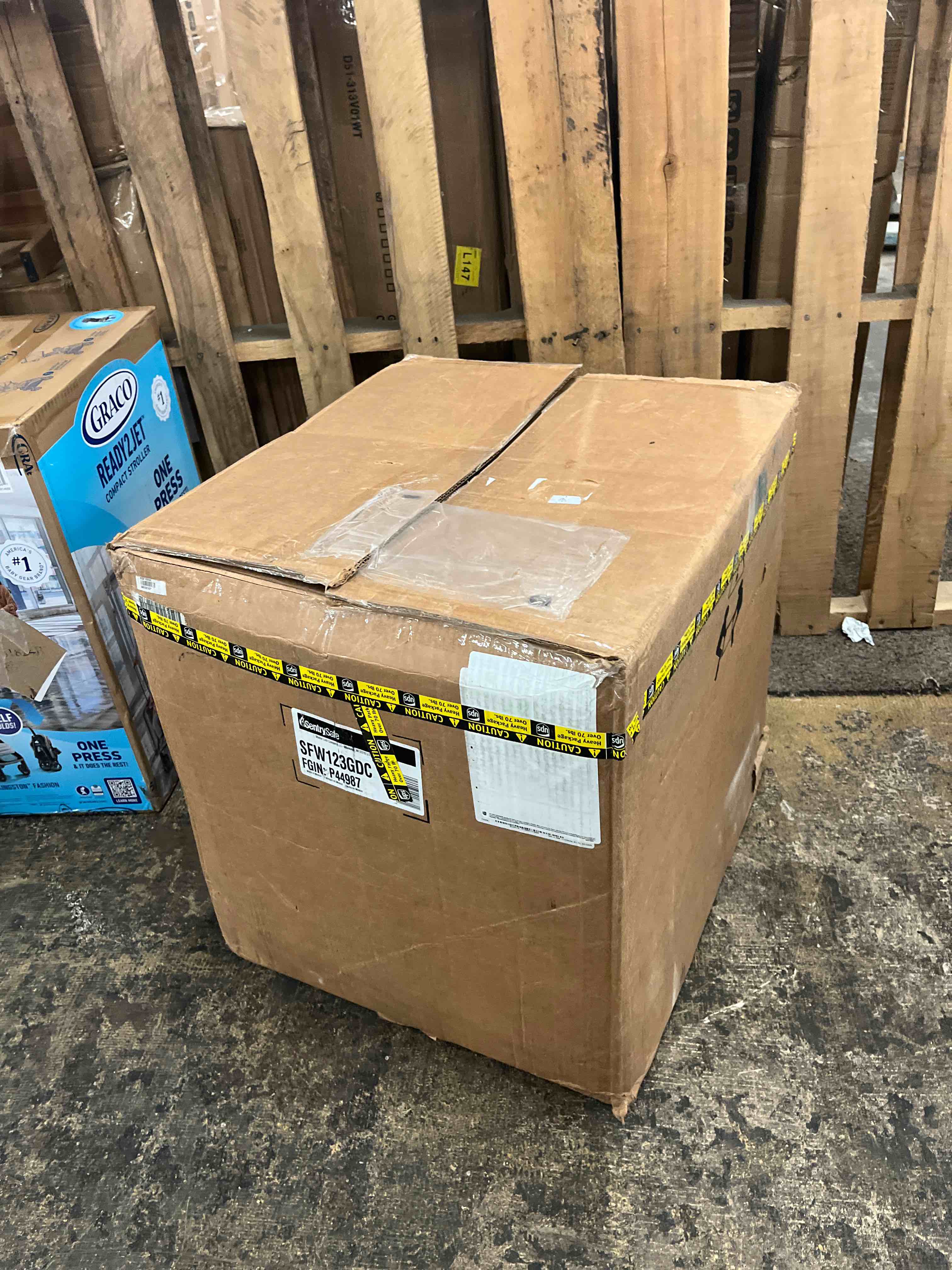https://s3.amazonaws.com/lotting-images-prod/phillipi/GRN5496988_1745987977800.jpeg