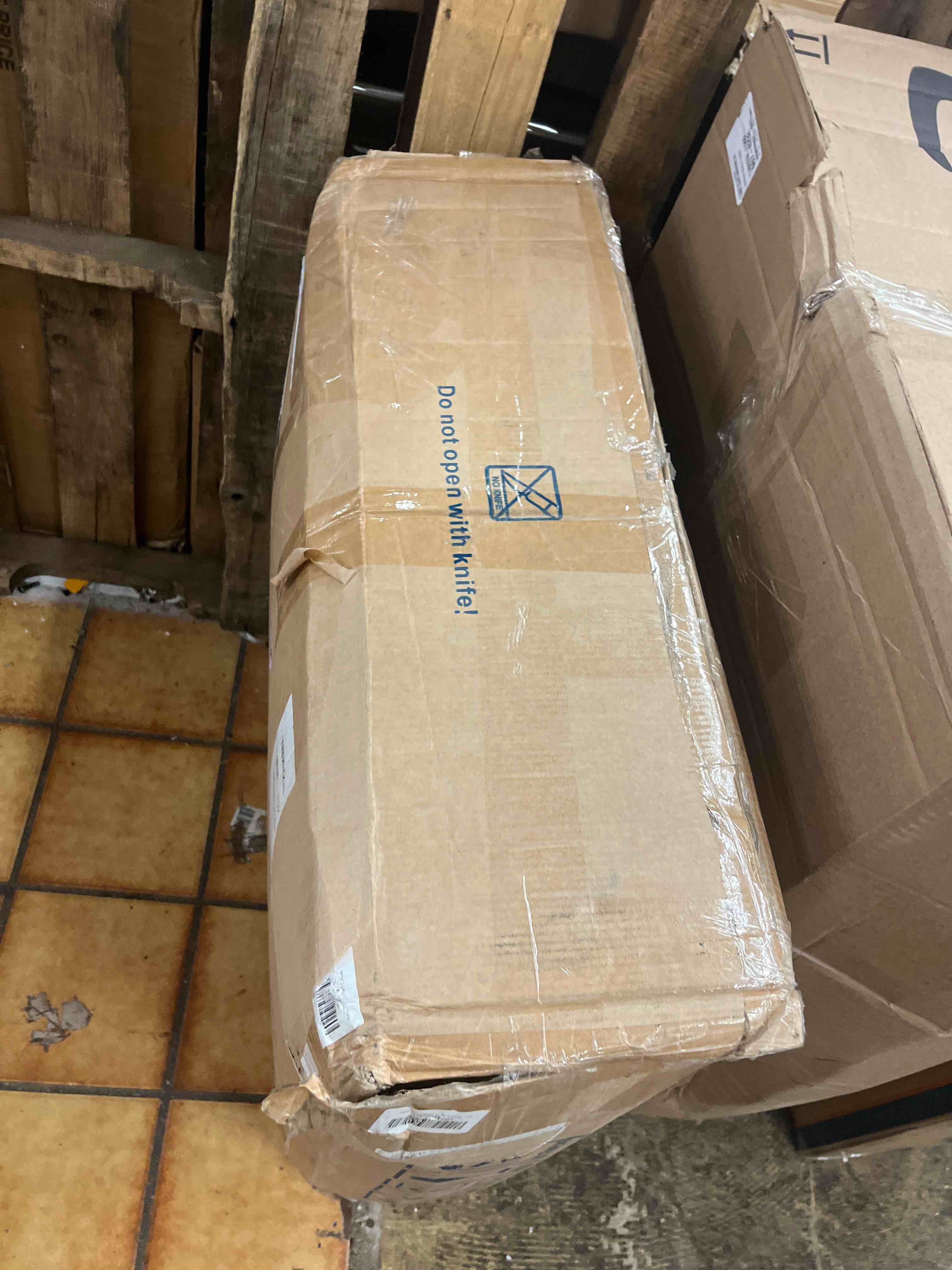 https://s3.amazonaws.com/lotting-images-prod/phillipi/GRN5497306_1746102908949.jpeg