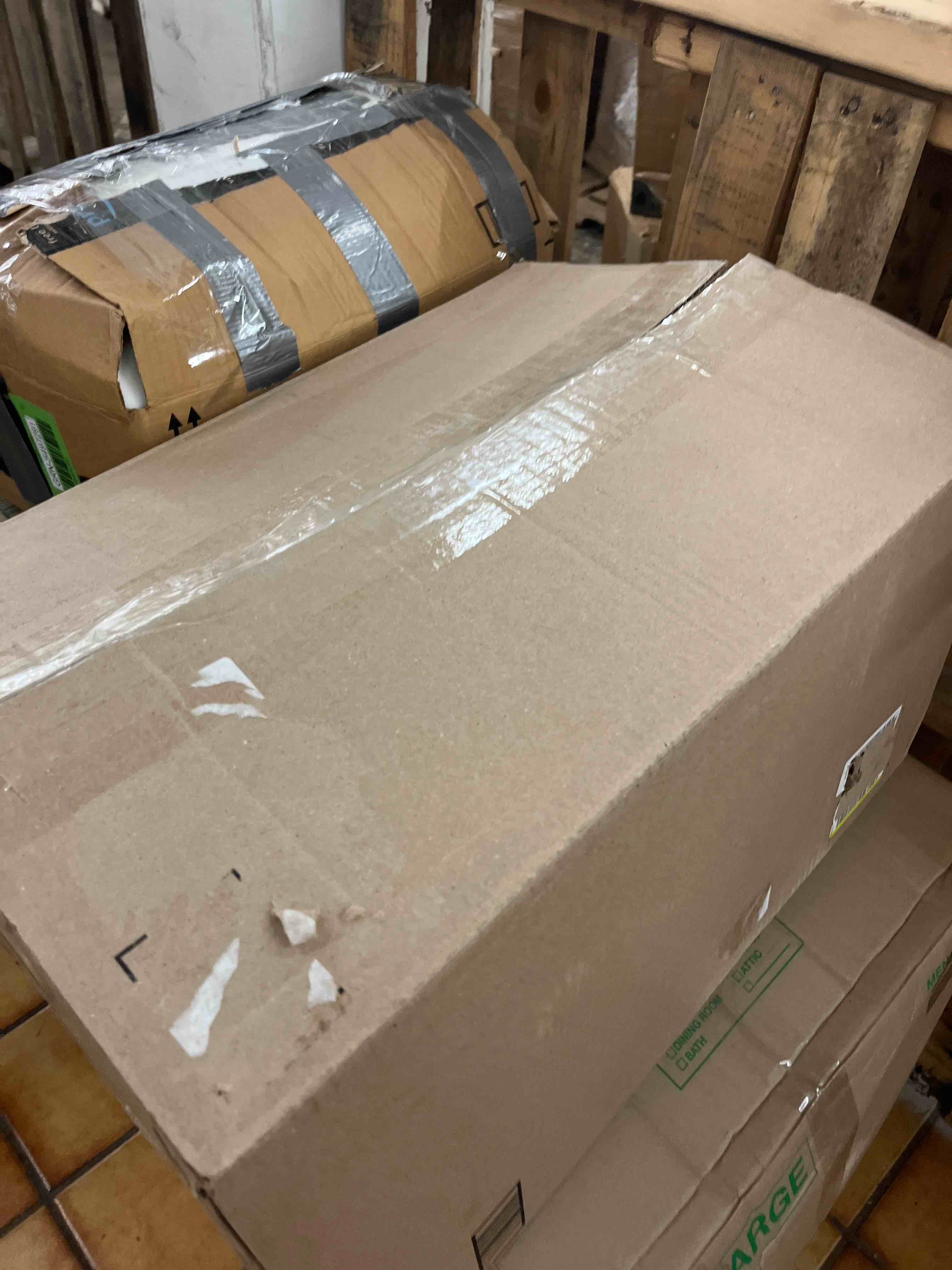 https://s3.amazonaws.com/lotting-images-prod/phillipi/GRN5497308_1746103093557.jpeg