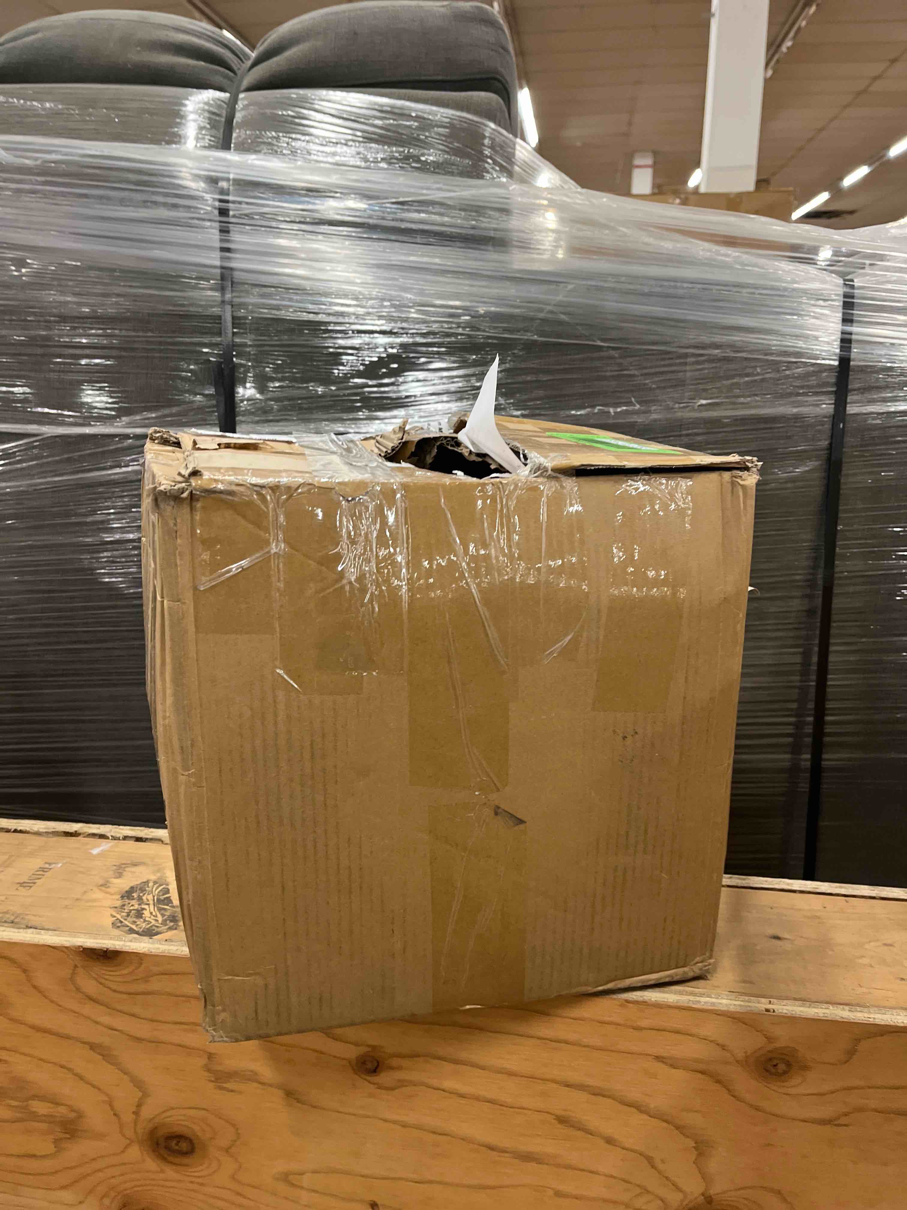 https://s3.amazonaws.com/lotting-images-prod/phillipi/GRN5497393_1746181732597.jpeg