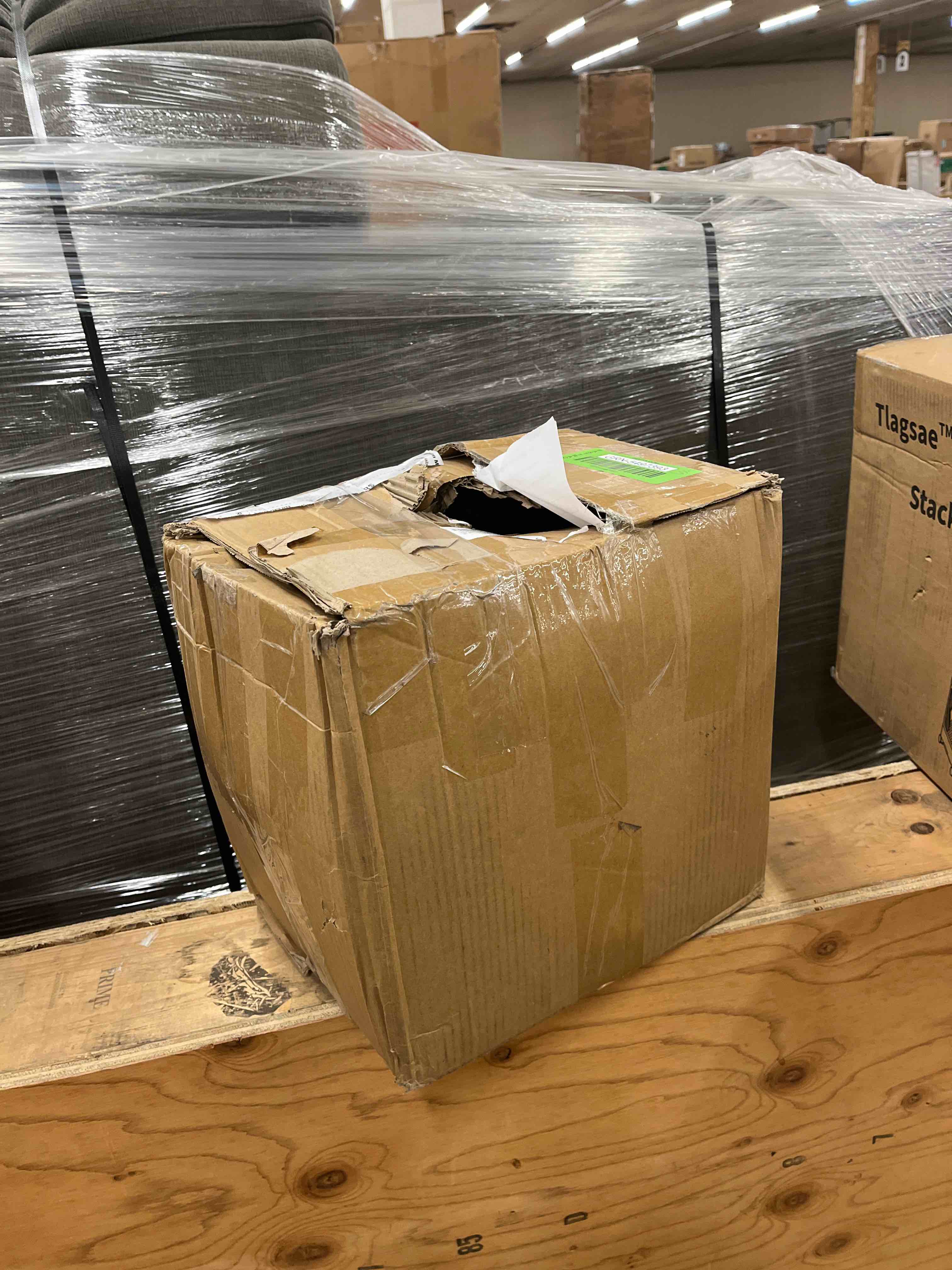 https://s3.amazonaws.com/lotting-images-prod/phillipi/GRN5497393_1746181734242.jpeg