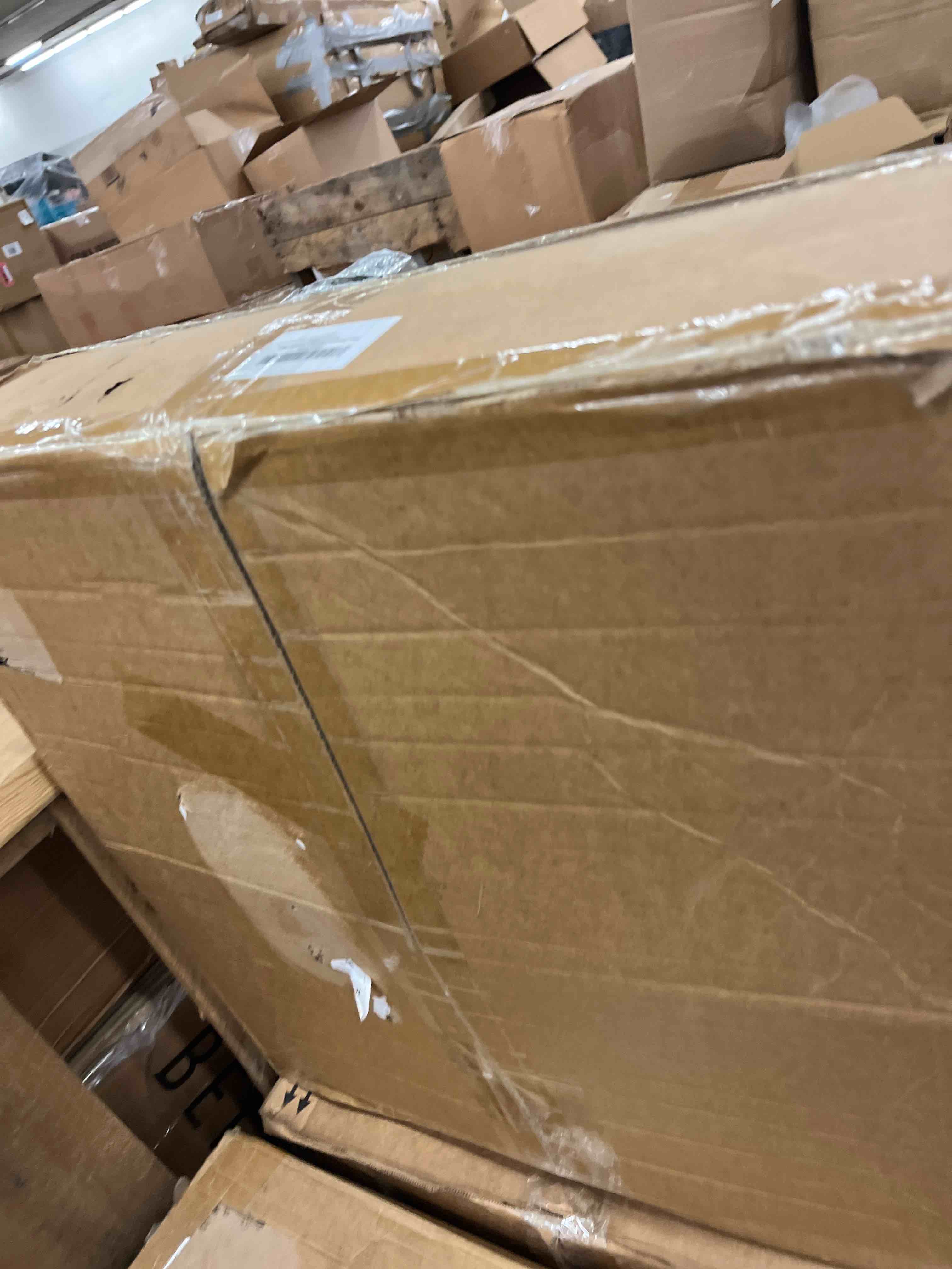 https://s3.amazonaws.com/lotting-images-prod/phillipi/GRN5497416_1746184930733.jpeg