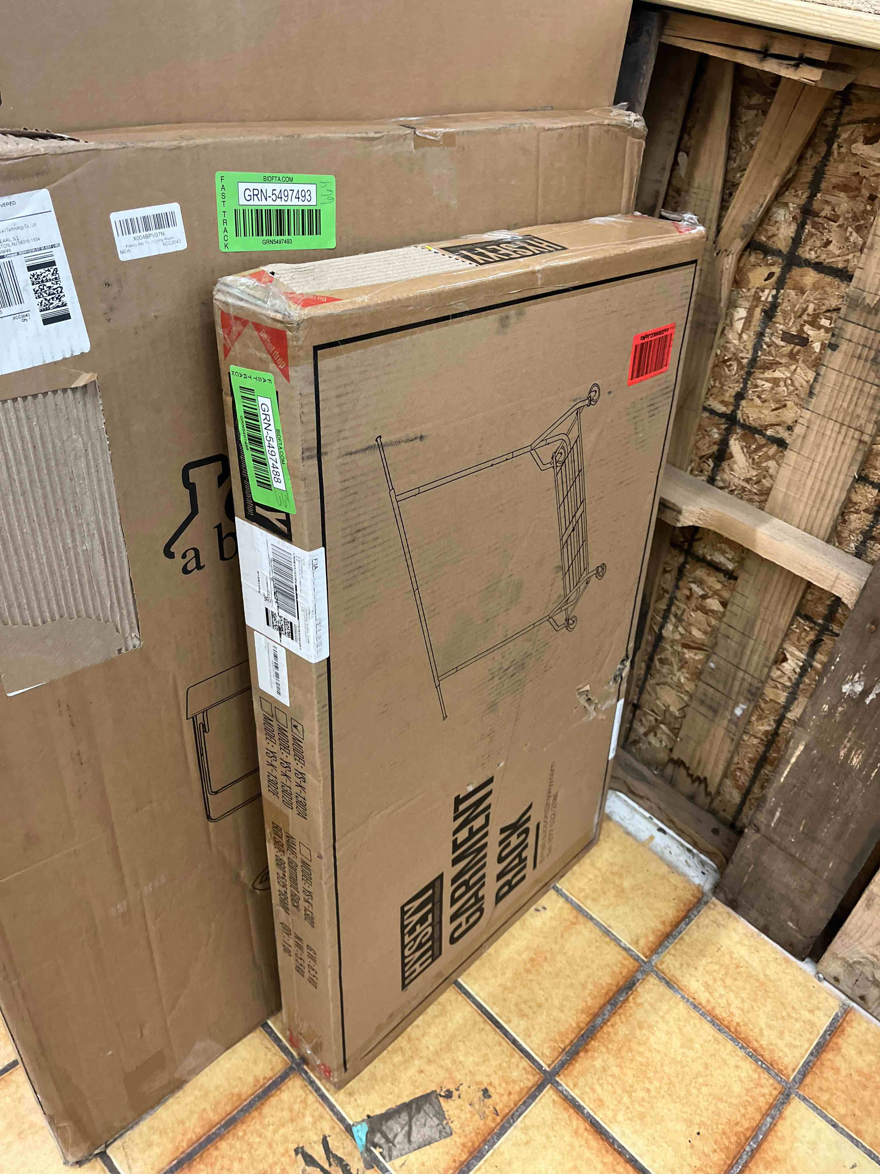 https://s3.amazonaws.com/lotting-images-prod/phillipi/GRN5497488_1746724989780.jpeg