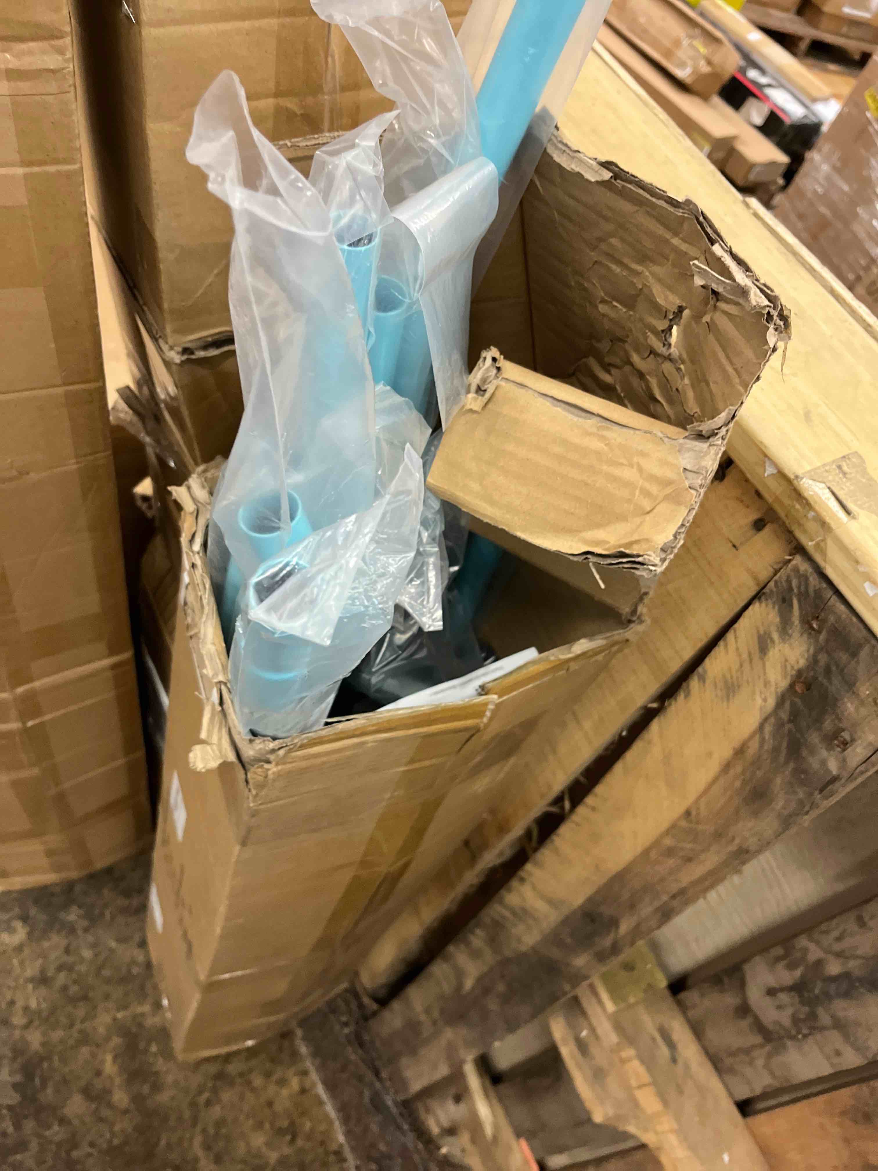 https://s3.amazonaws.com/lotting-images-prod/phillipi/GRN5497525_1746721663225.jpeg