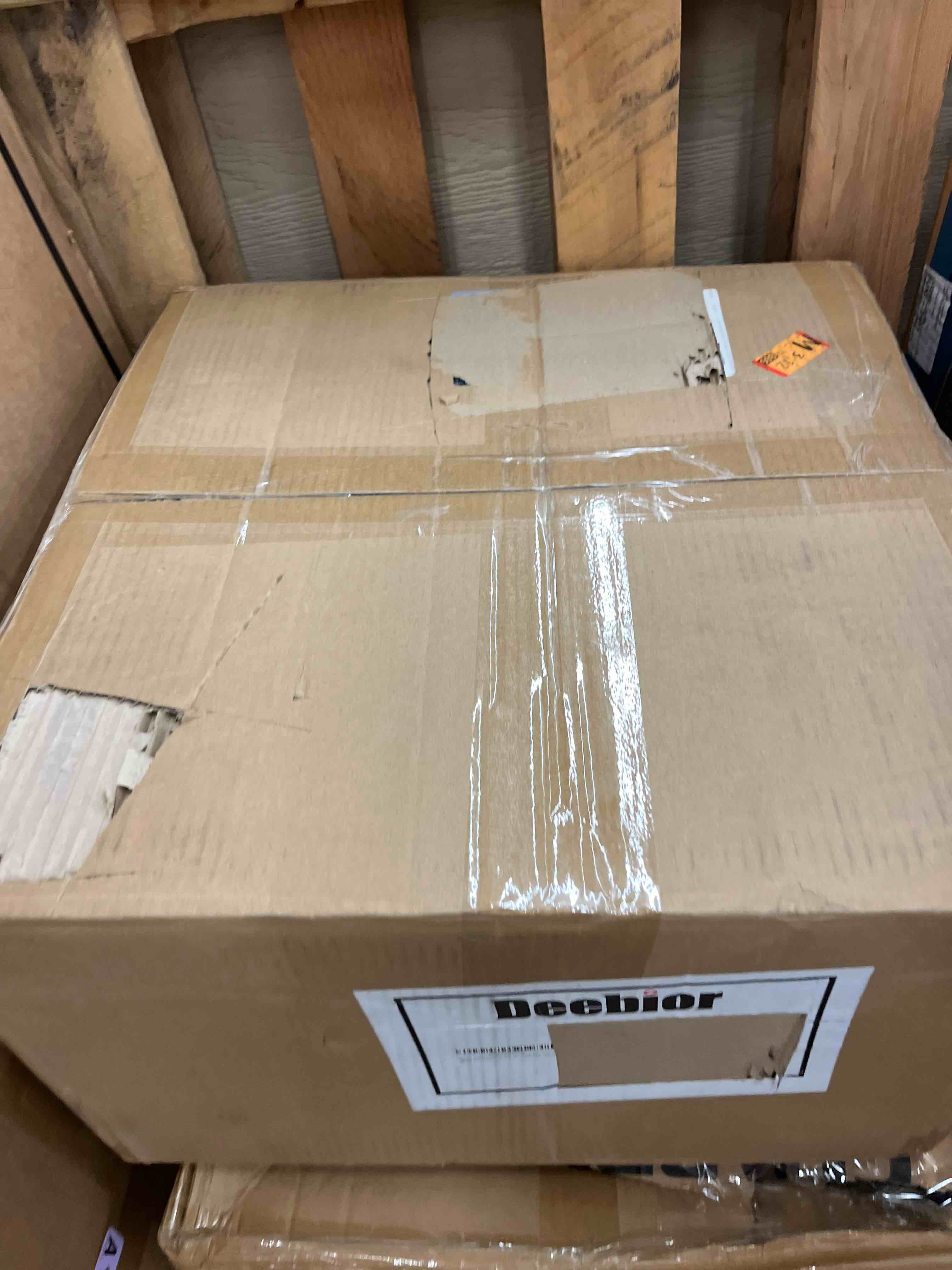 https://s3.amazonaws.com/lotting-images-prod/phillipi/GRN5497569_1746719954084.jpeg