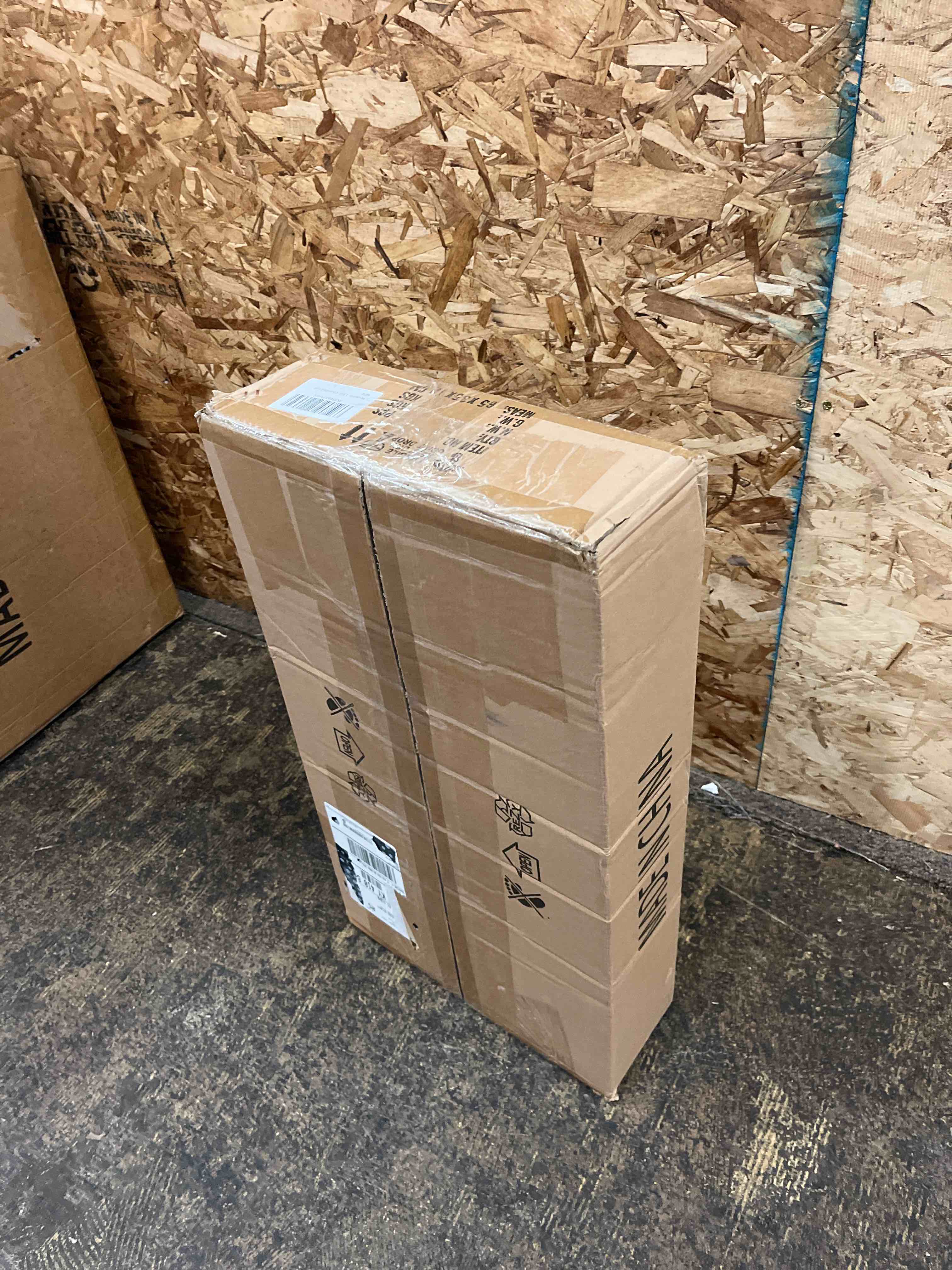 https://s3.amazonaws.com/lotting-images-prod/phillipi/GRN5497615_1746772537796.jpeg