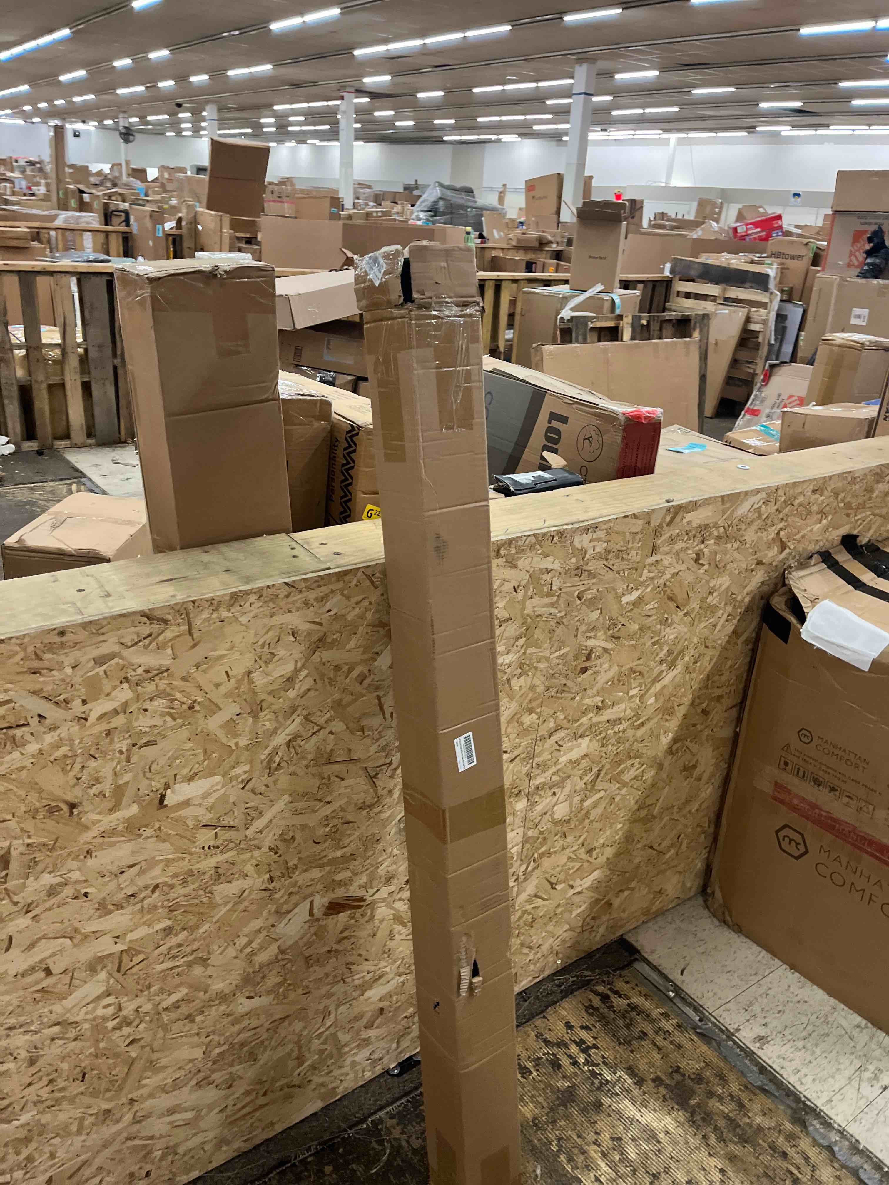 https://s3.amazonaws.com/lotting-images-prod/phillipi/GRN5497845_1746776480377.jpeg