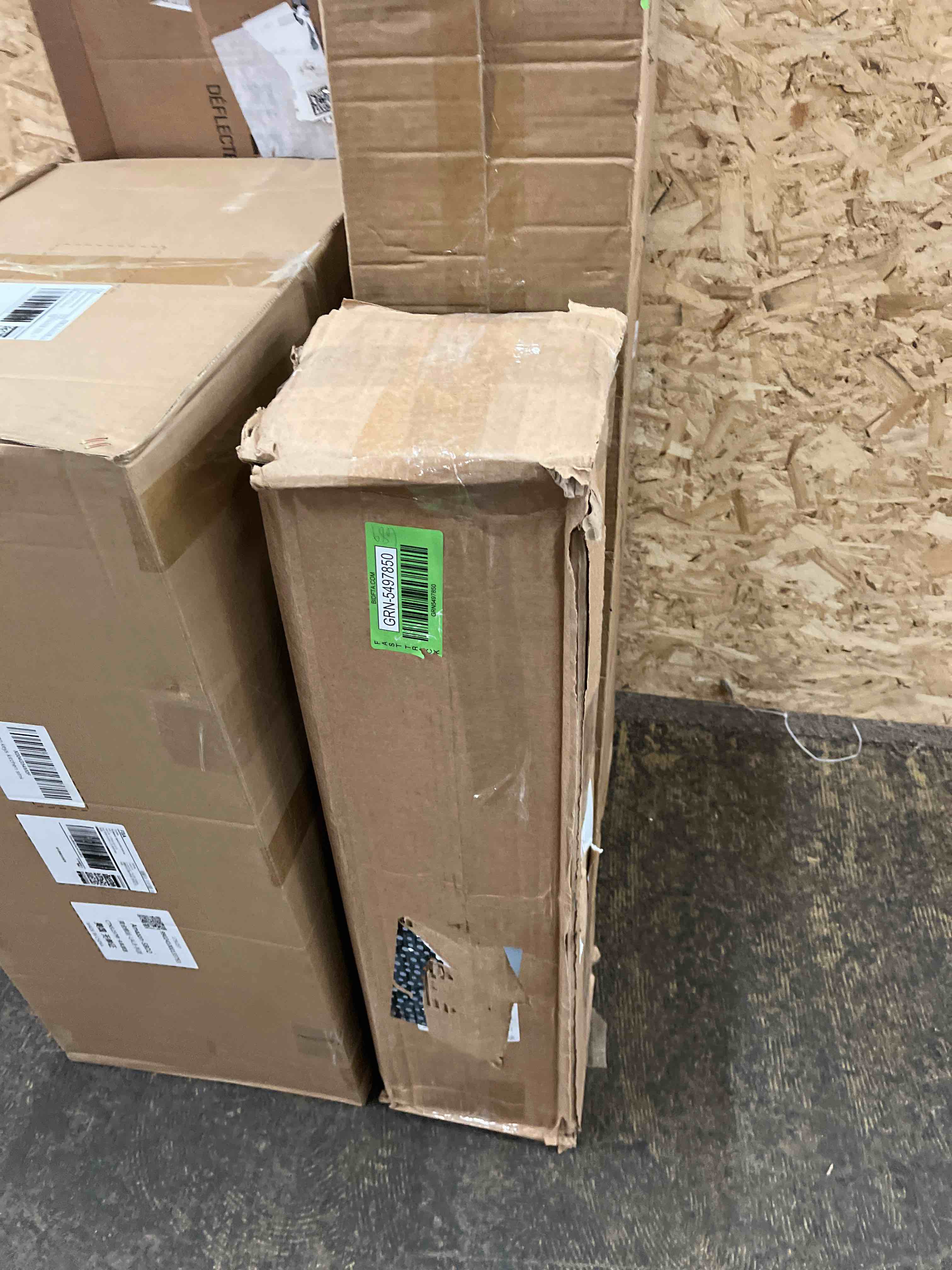 https://s3.amazonaws.com/lotting-images-prod/phillipi/GRN5497850_1746775785305.jpeg