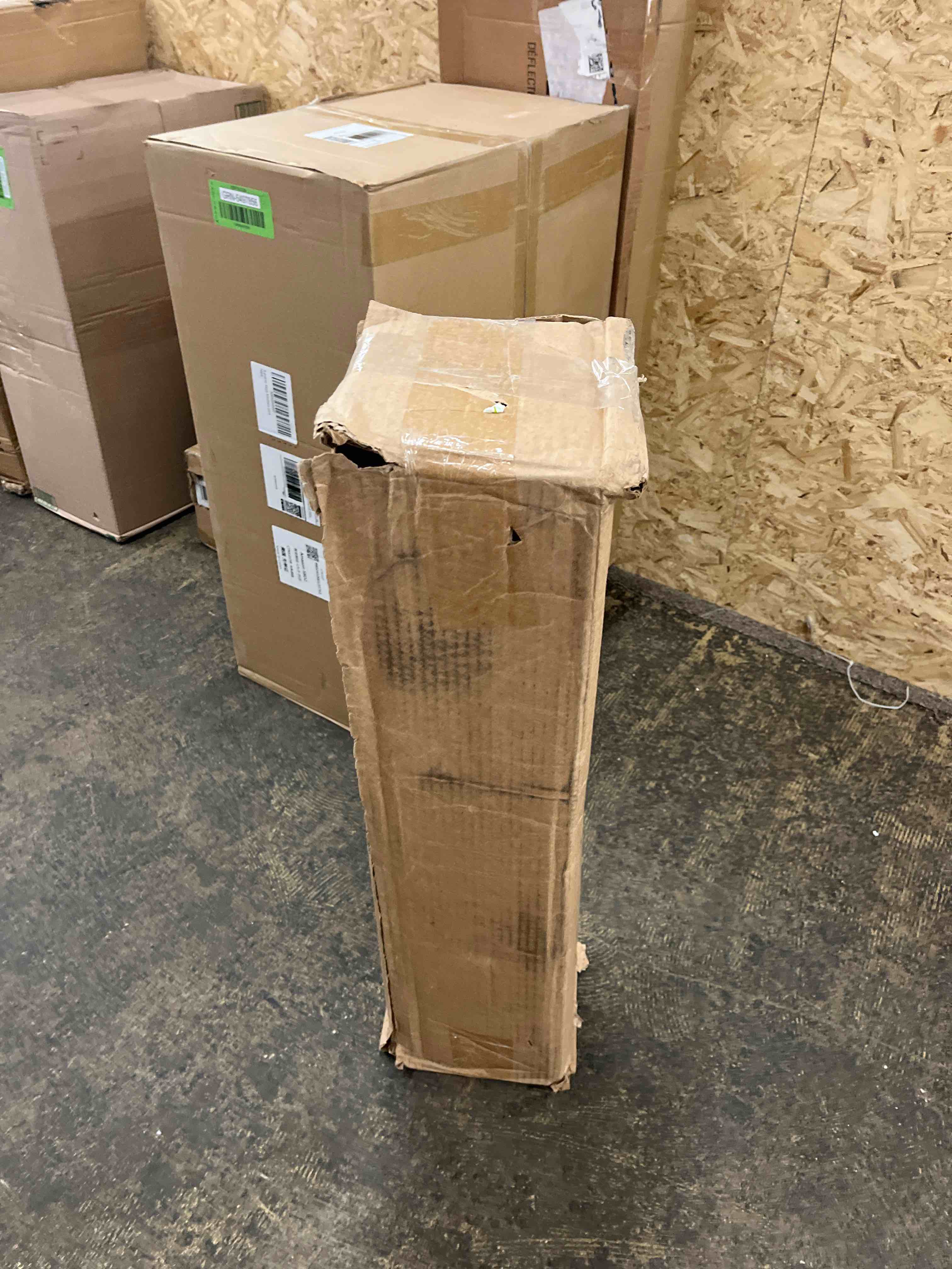 https://s3.amazonaws.com/lotting-images-prod/phillipi/GRN5497854_1746775132551.jpeg
