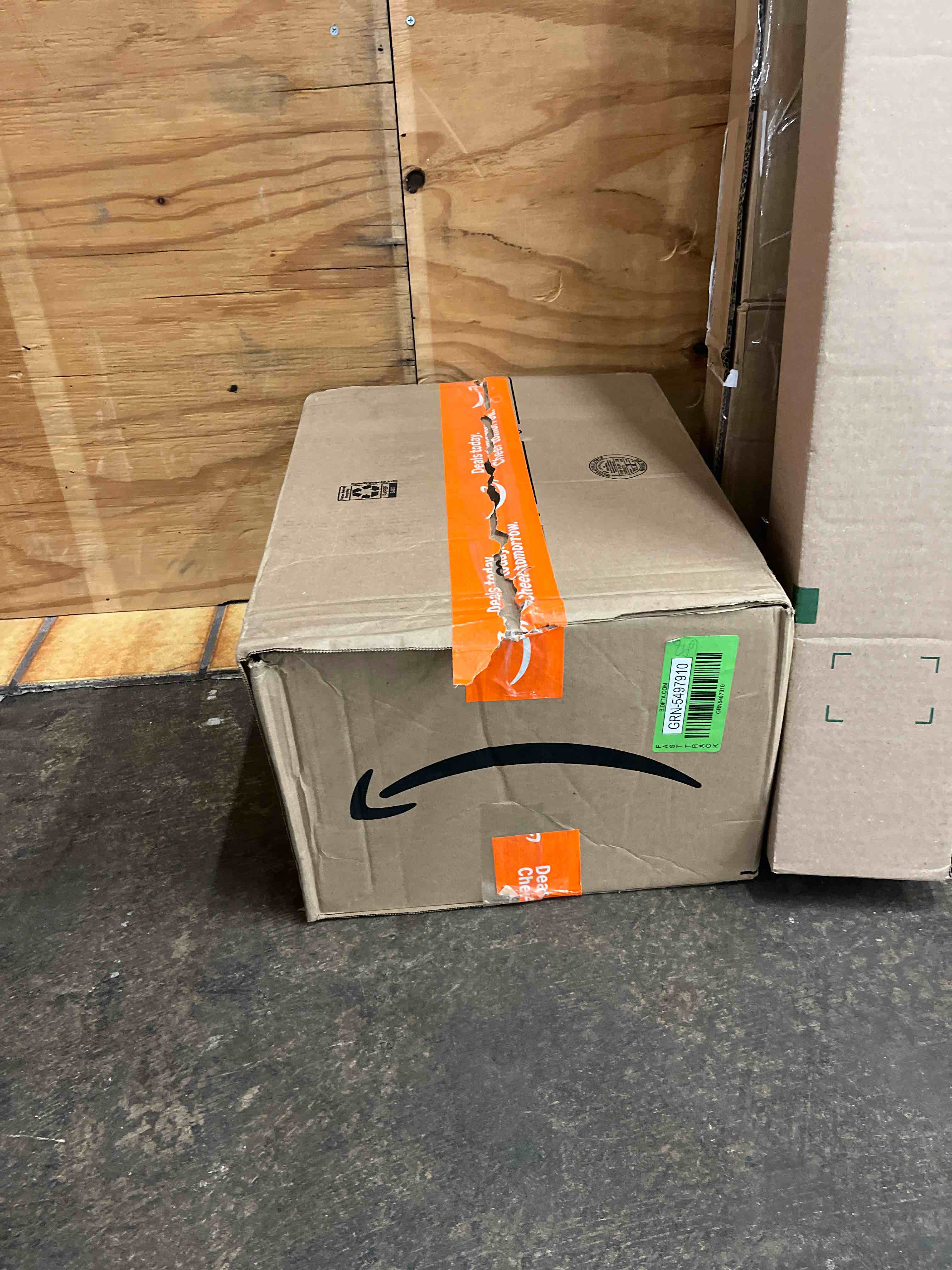 https://s3.amazonaws.com/lotting-images-prod/phillipi/GRN5497910_1746805782106.jpeg