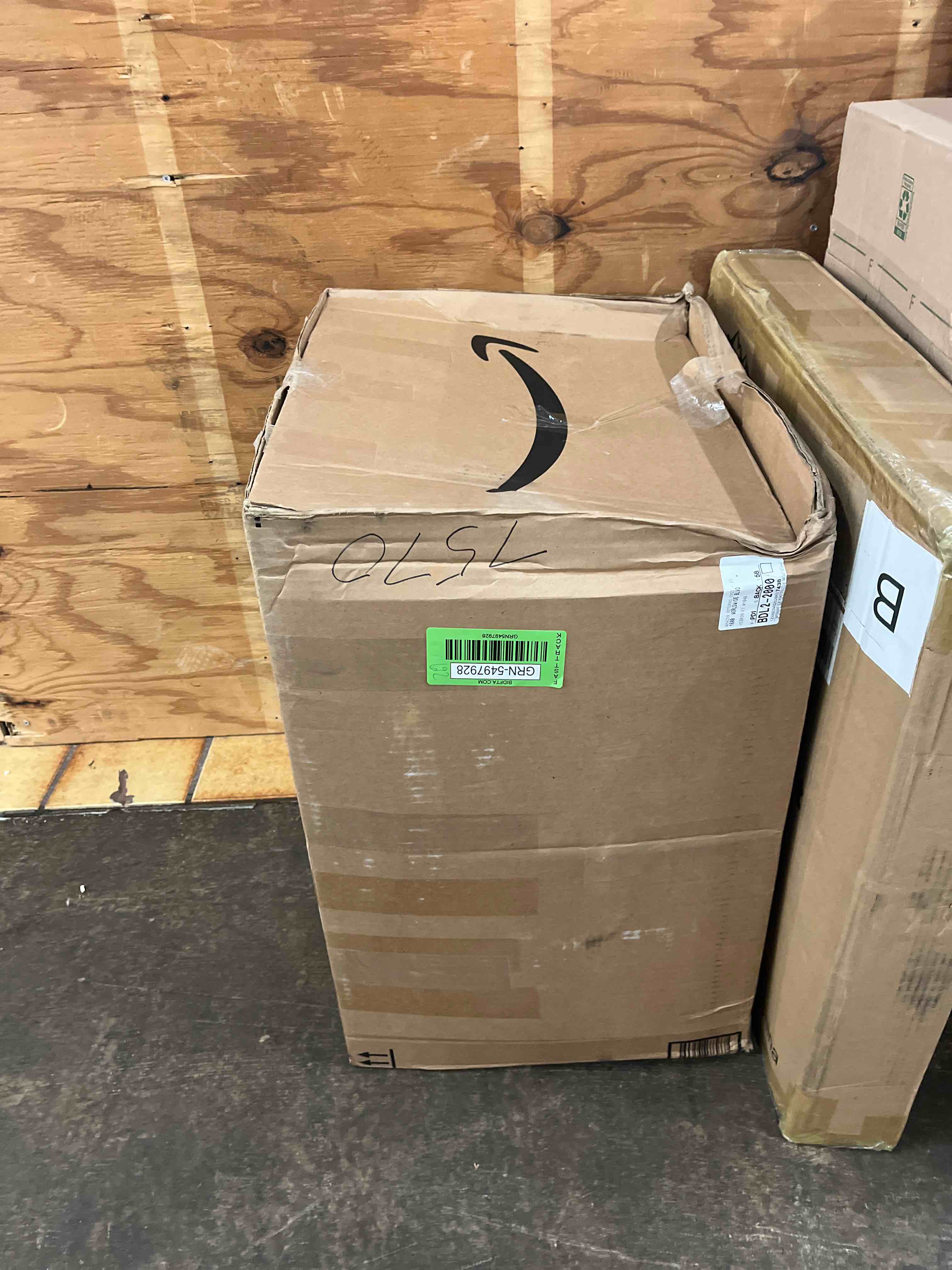 https://s3.amazonaws.com/lotting-images-prod/phillipi/GRN5497928_1746810943423.jpeg
