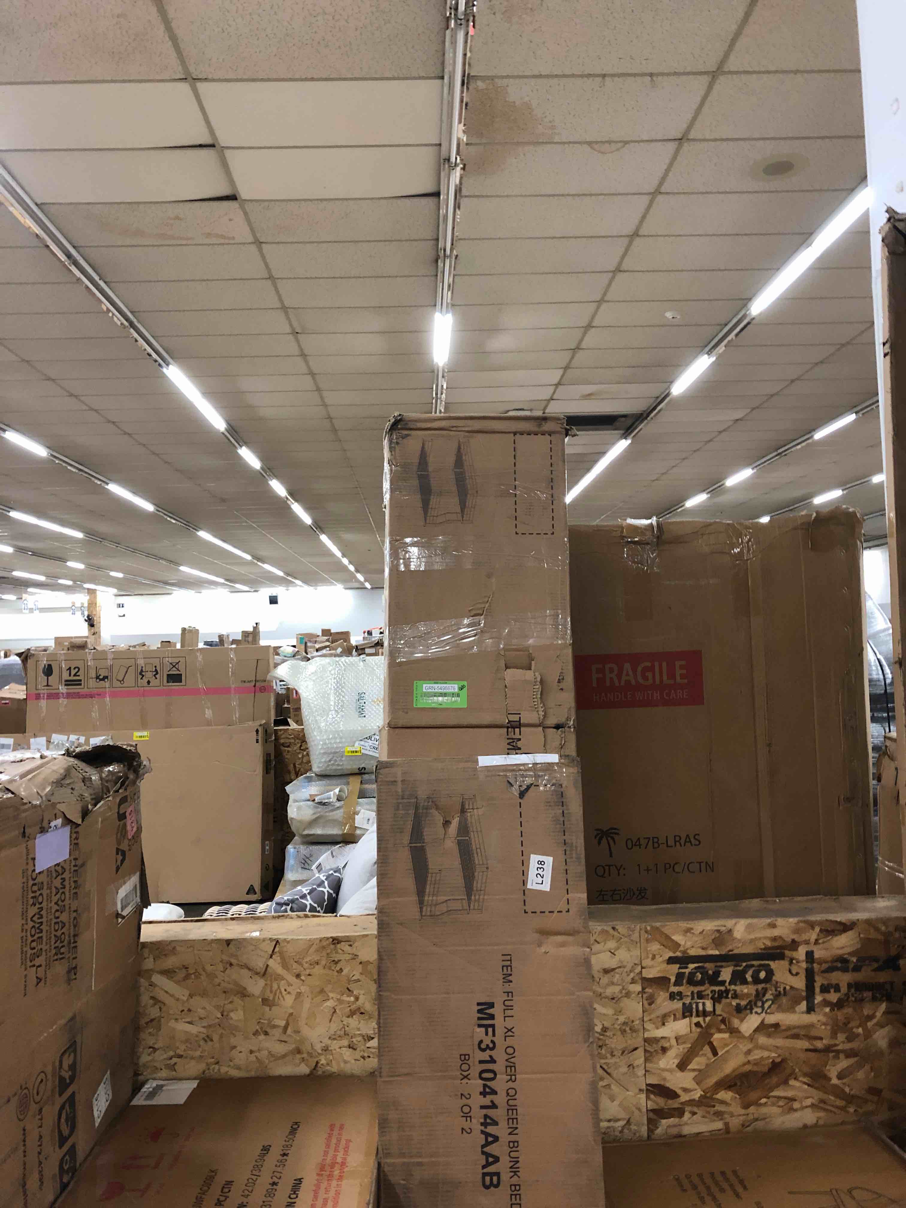 https://s3.amazonaws.com/lotting-images-prod/phillipi/GRN5498676_1745596535335.jpeg