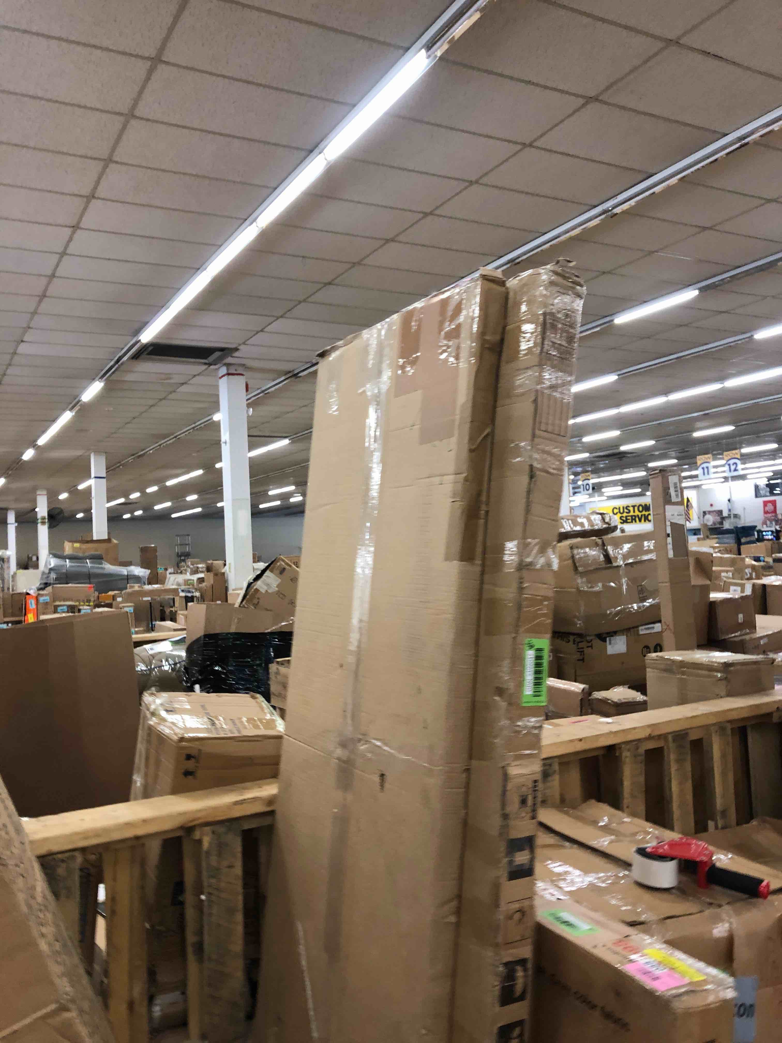 https://s3.amazonaws.com/lotting-images-prod/phillipi/GRN5499048_1746203078125.jpeg