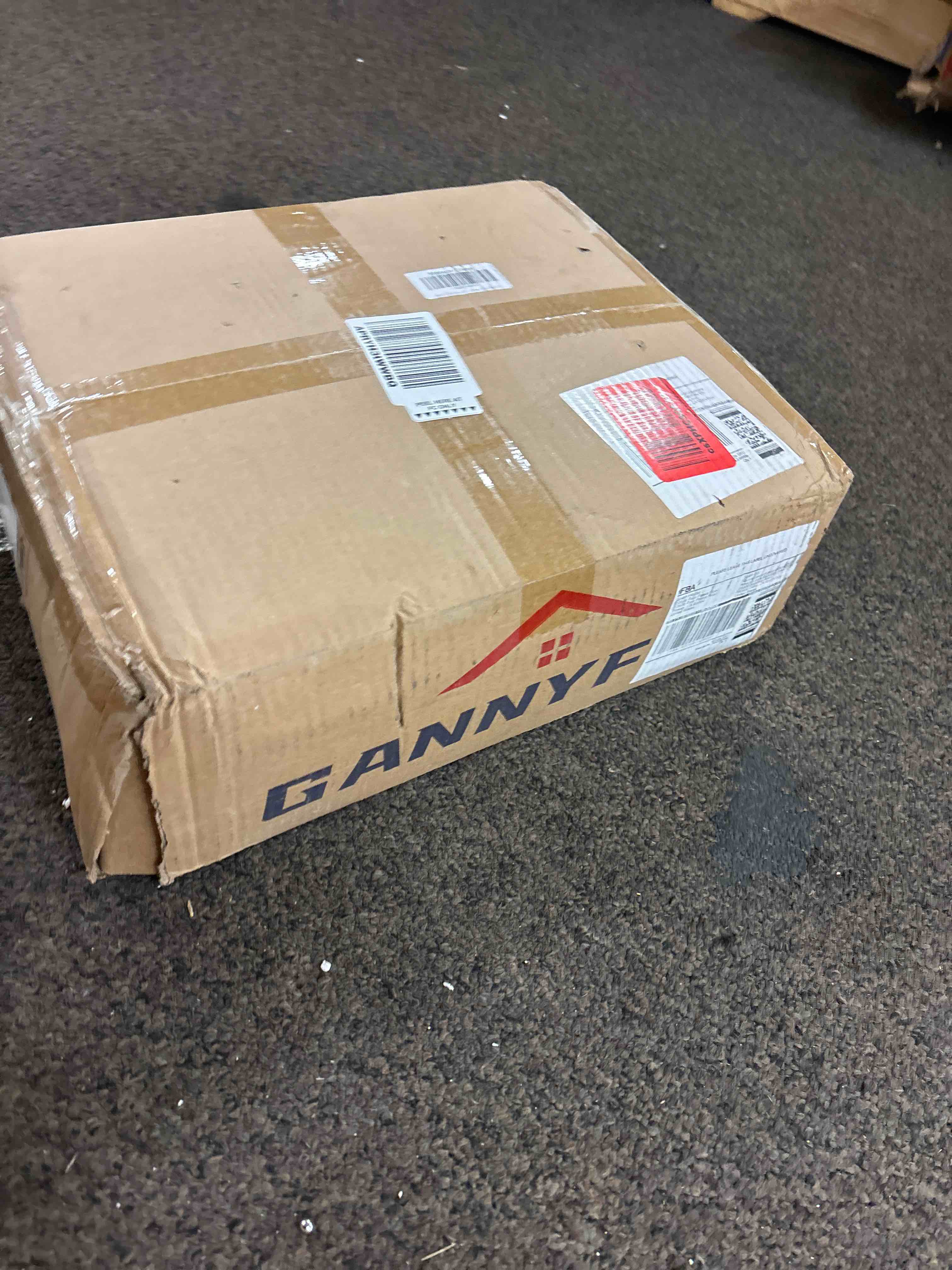 https://s3.amazonaws.com/lotting-images-prod/phillipi/GRN5499553_1703876468321.jpeg
