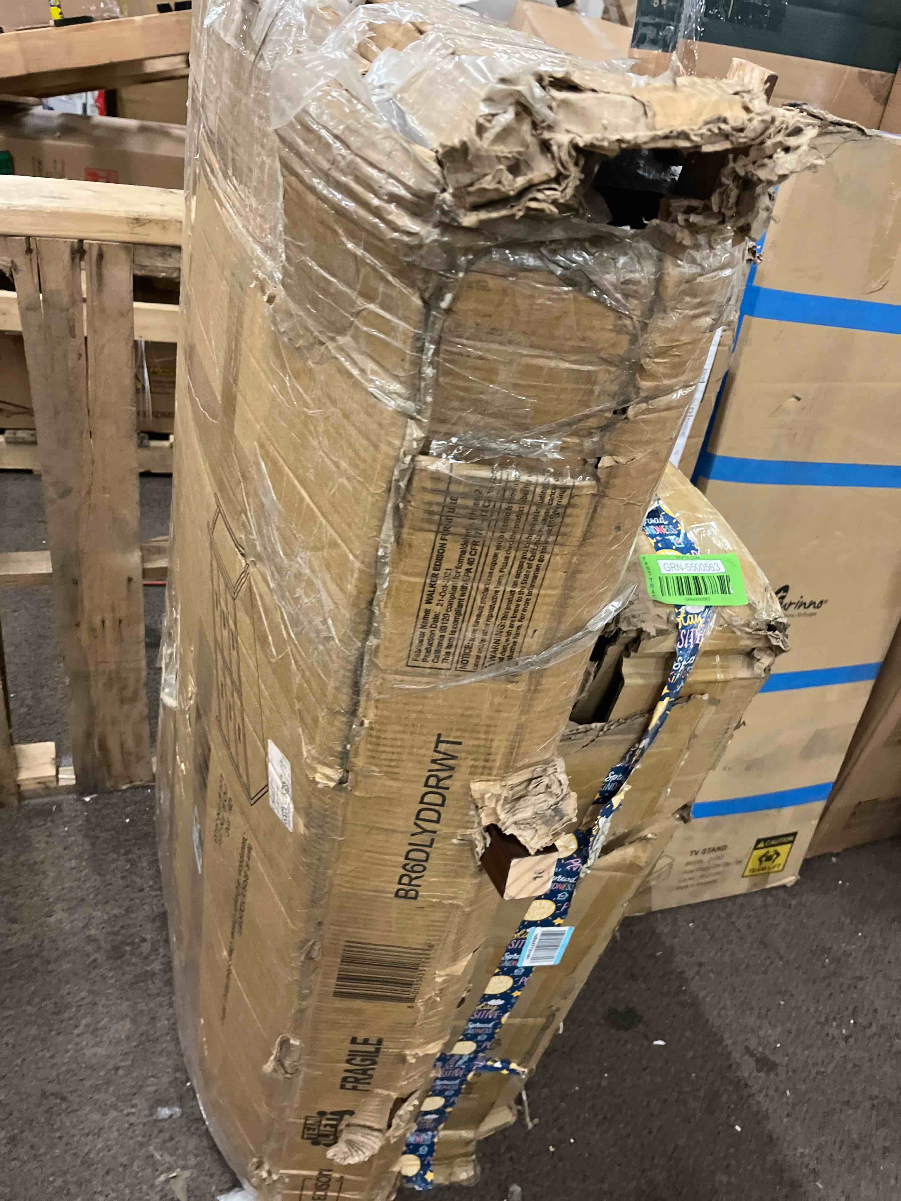 https://s3.amazonaws.com/lotting-images-prod/phillipi/GRN5500565_1705535829236.jpeg