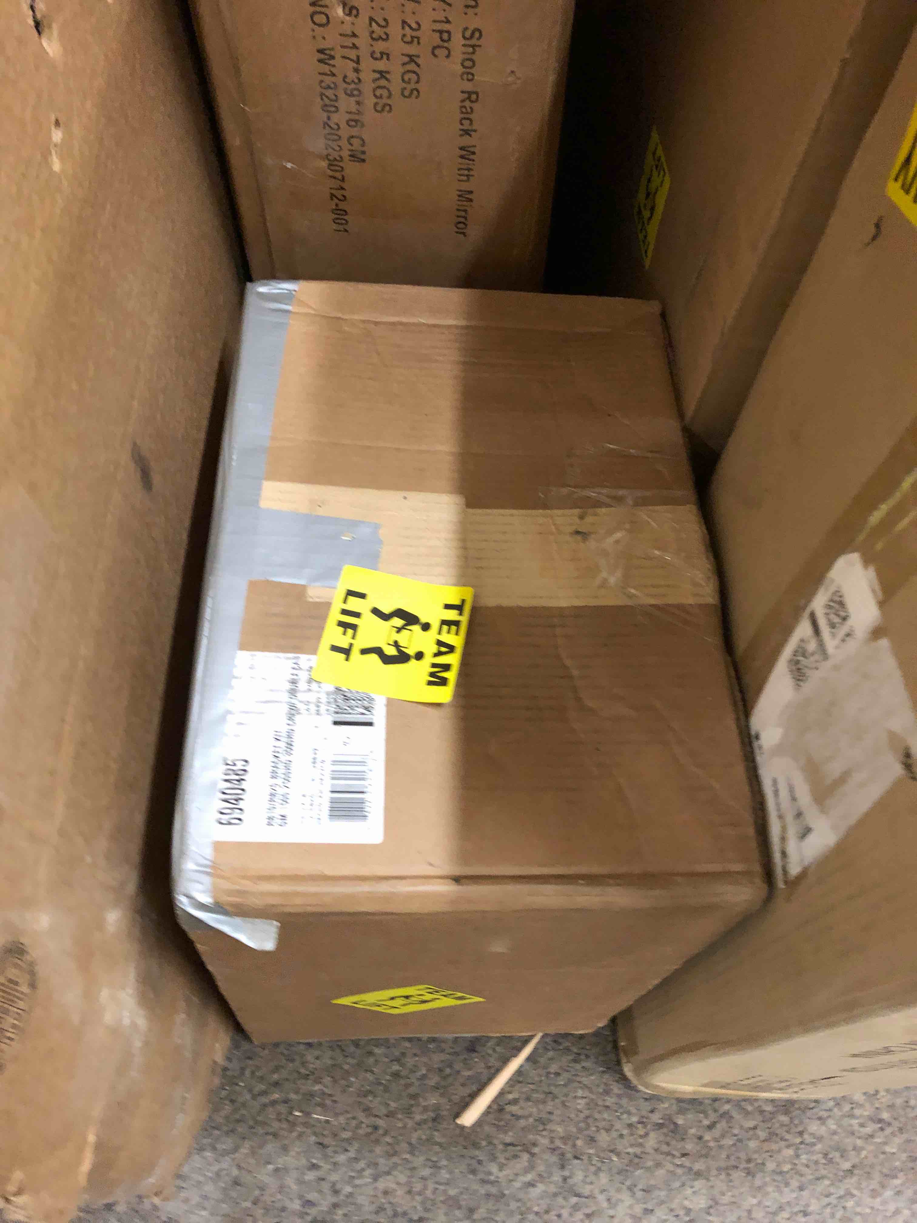 https://s3.amazonaws.com/lotting-images-prod/phillipi/GRN5503016_1707331489913.jpeg