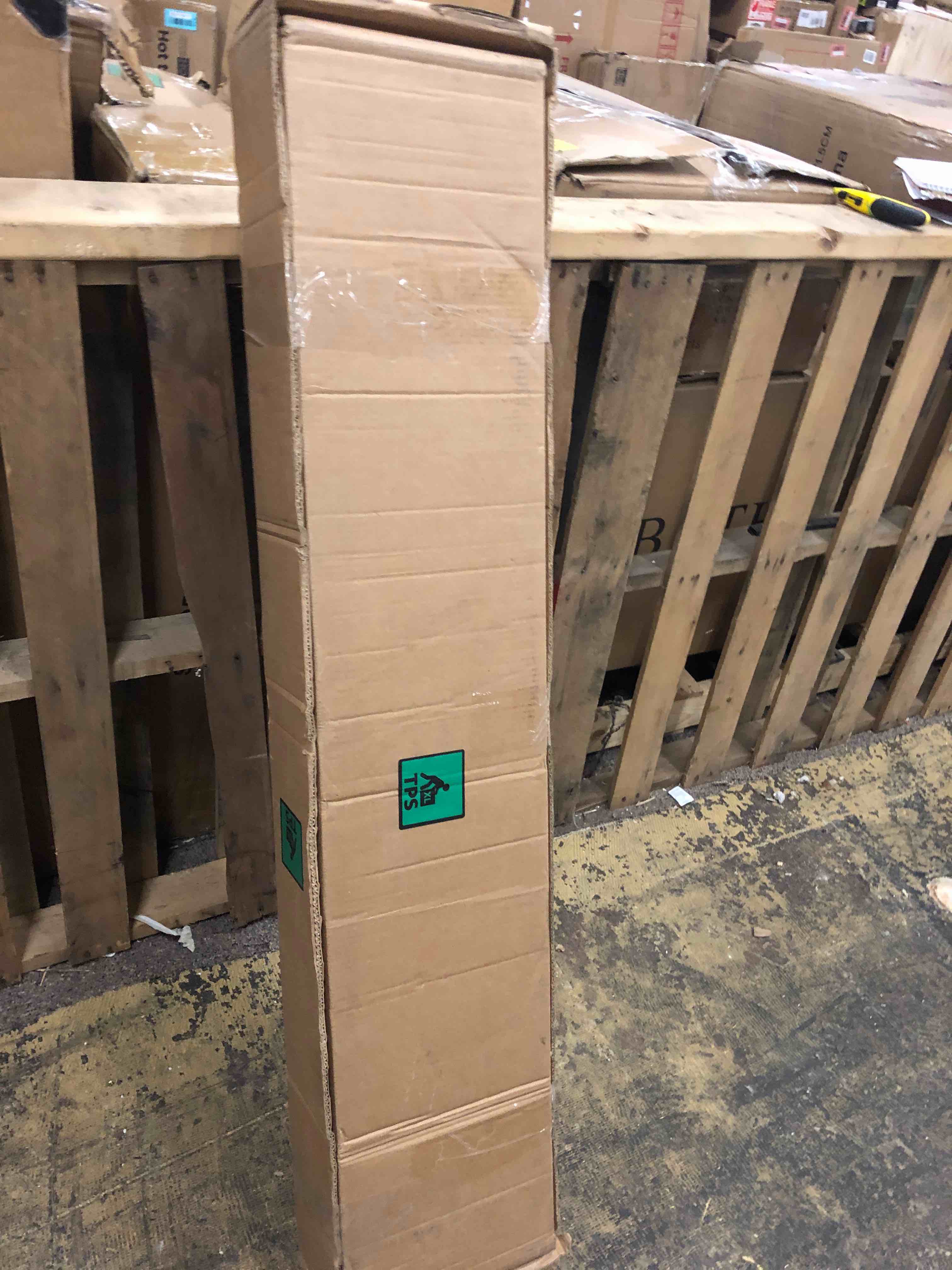 https://s3.amazonaws.com/lotting-images-prod/phillipi/GRN5503318_1708368436635.jpeg