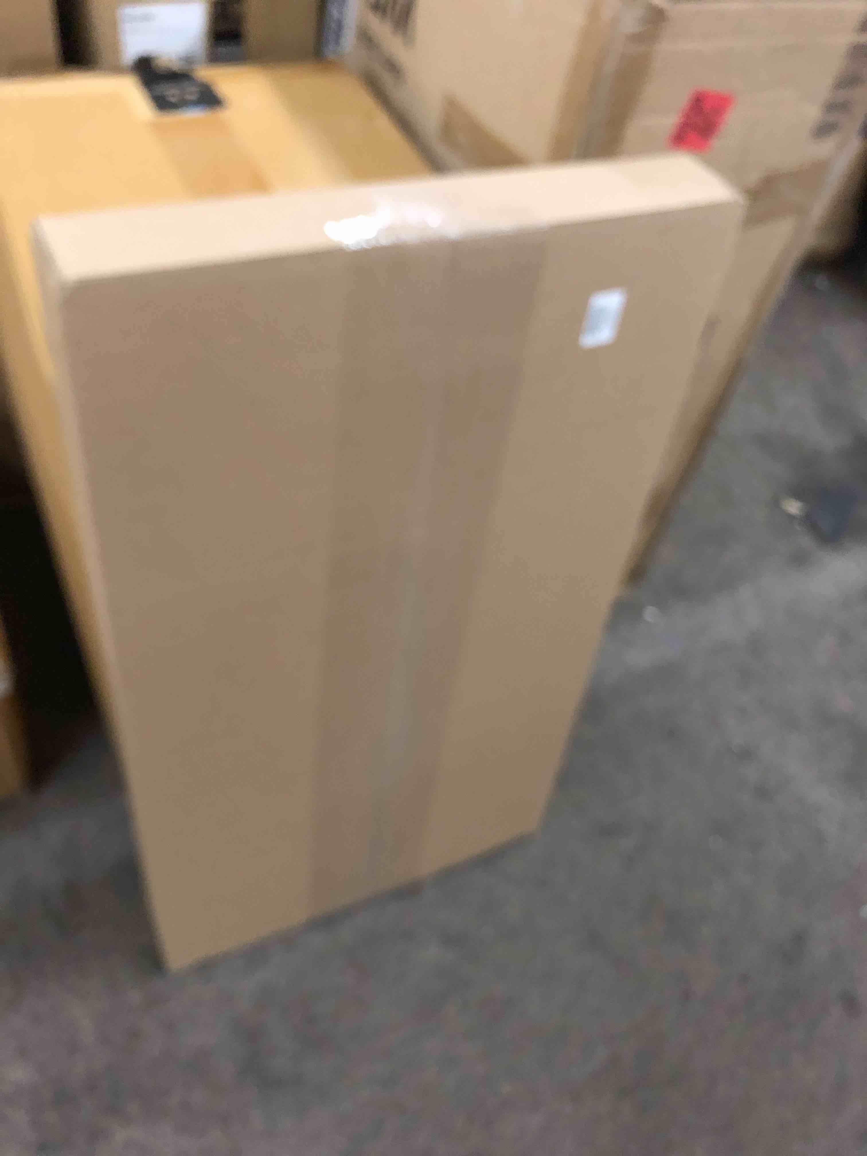 https://s3.amazonaws.com/lotting-images-prod/phillipi/GRN5503343_1708609349101.jpeg