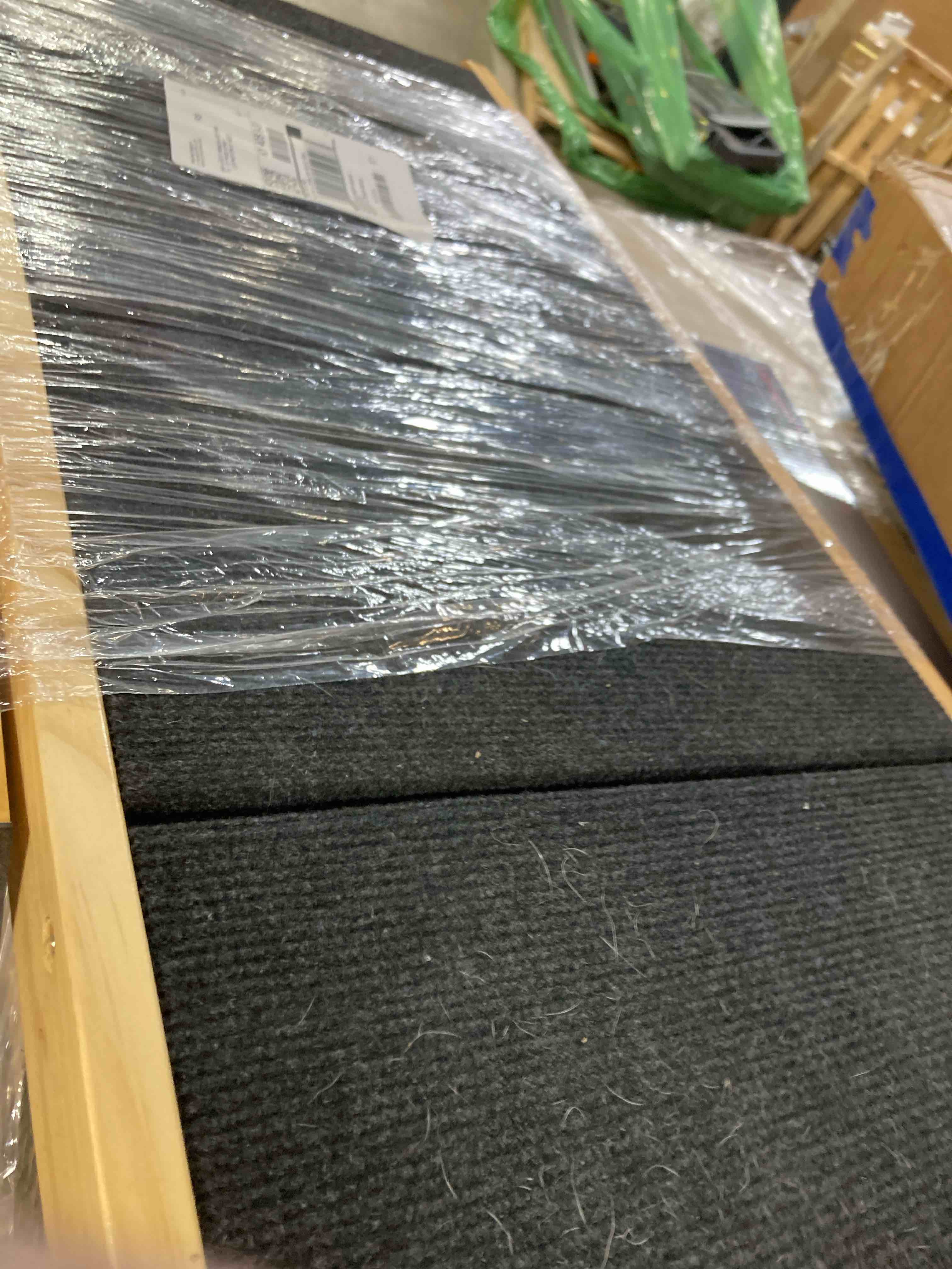 https://s3.amazonaws.com/lotting-images-prod/phillipi/GRN5517588_1710340286719.jpeg