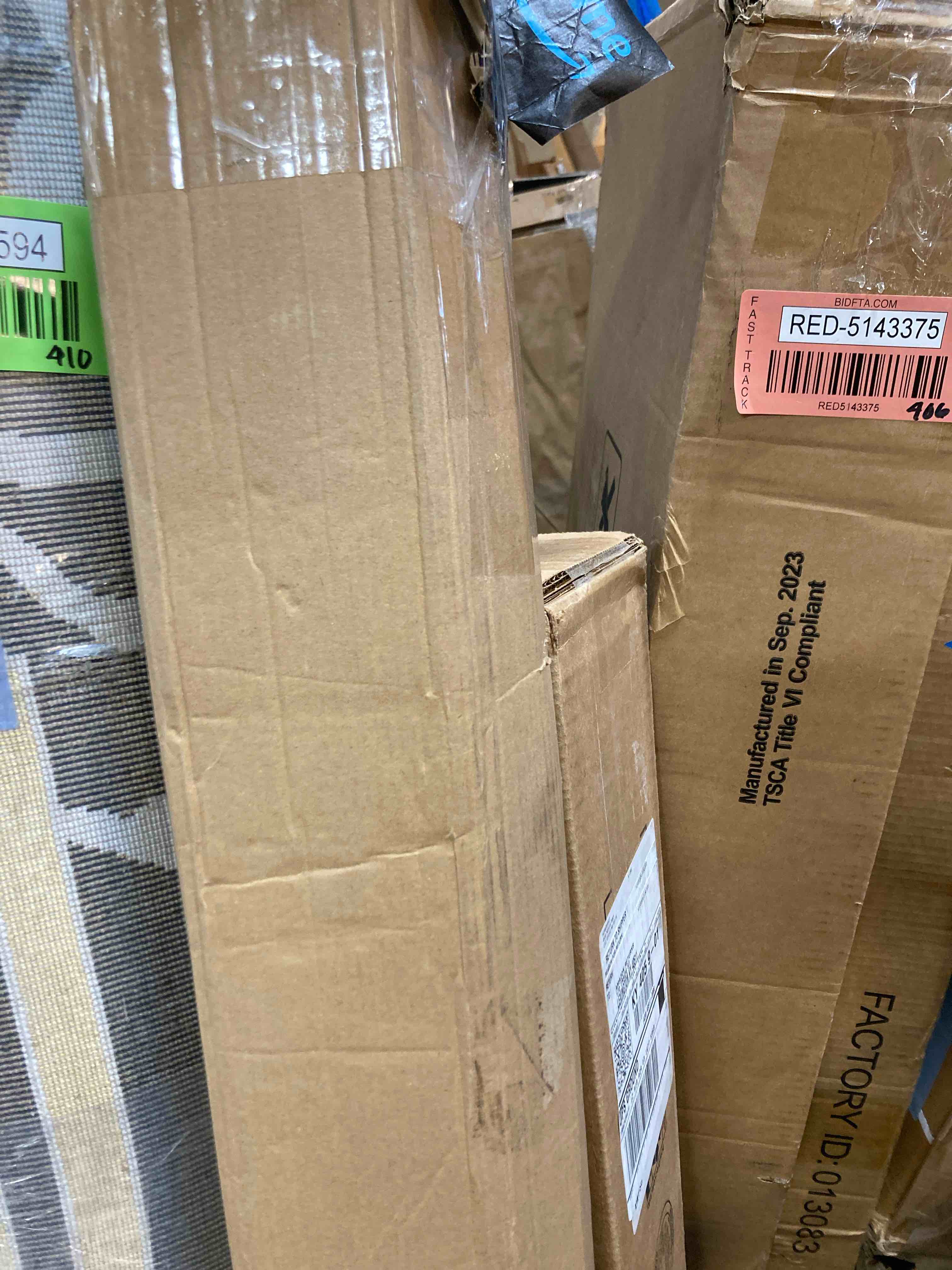 https://s3.amazonaws.com/lotting-images-prod/phillipi/GRN5517595_1710341305376.jpeg