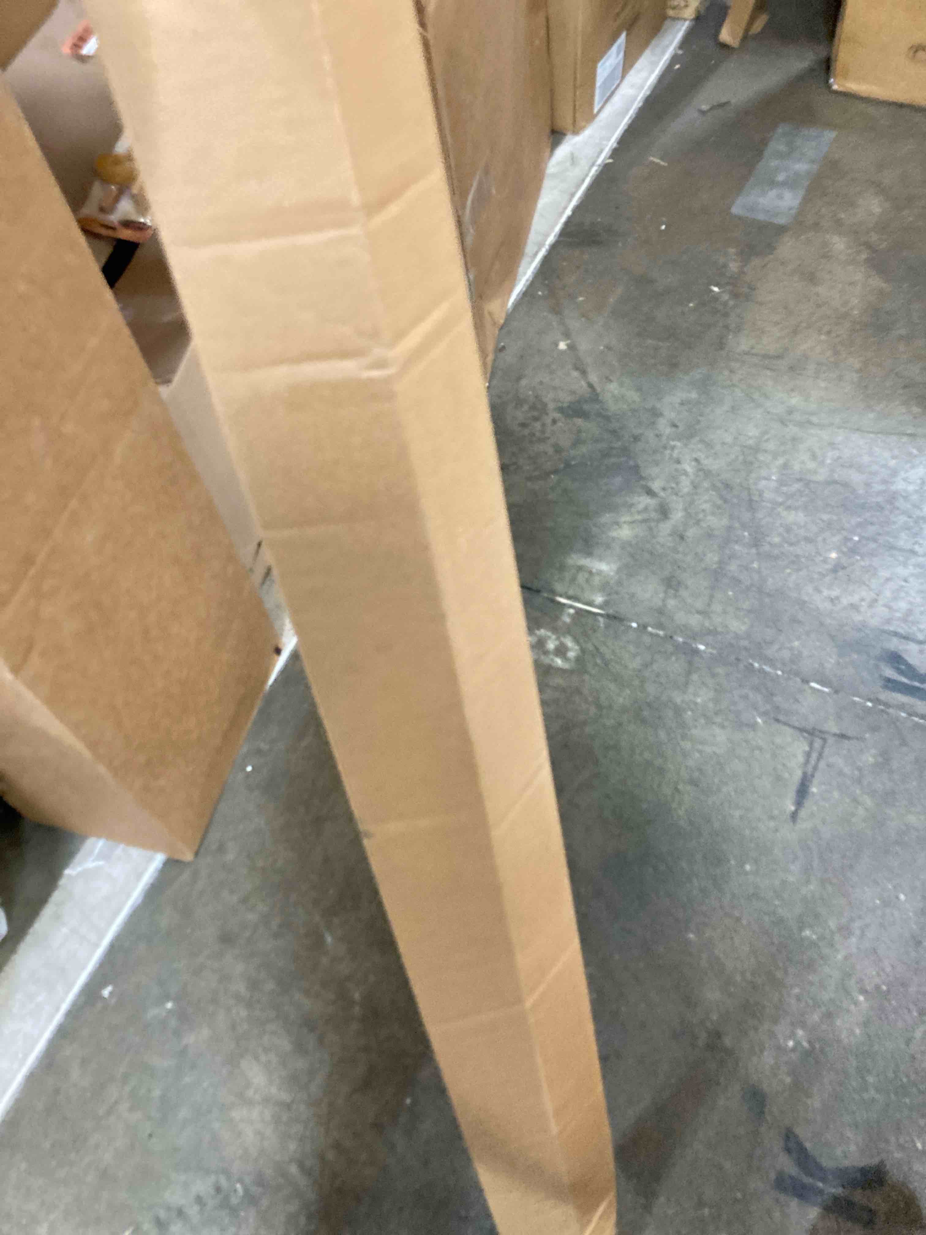 https://s3.amazonaws.com/lotting-images-prod/phillipi/GRN5517604_1710343151382.jpeg