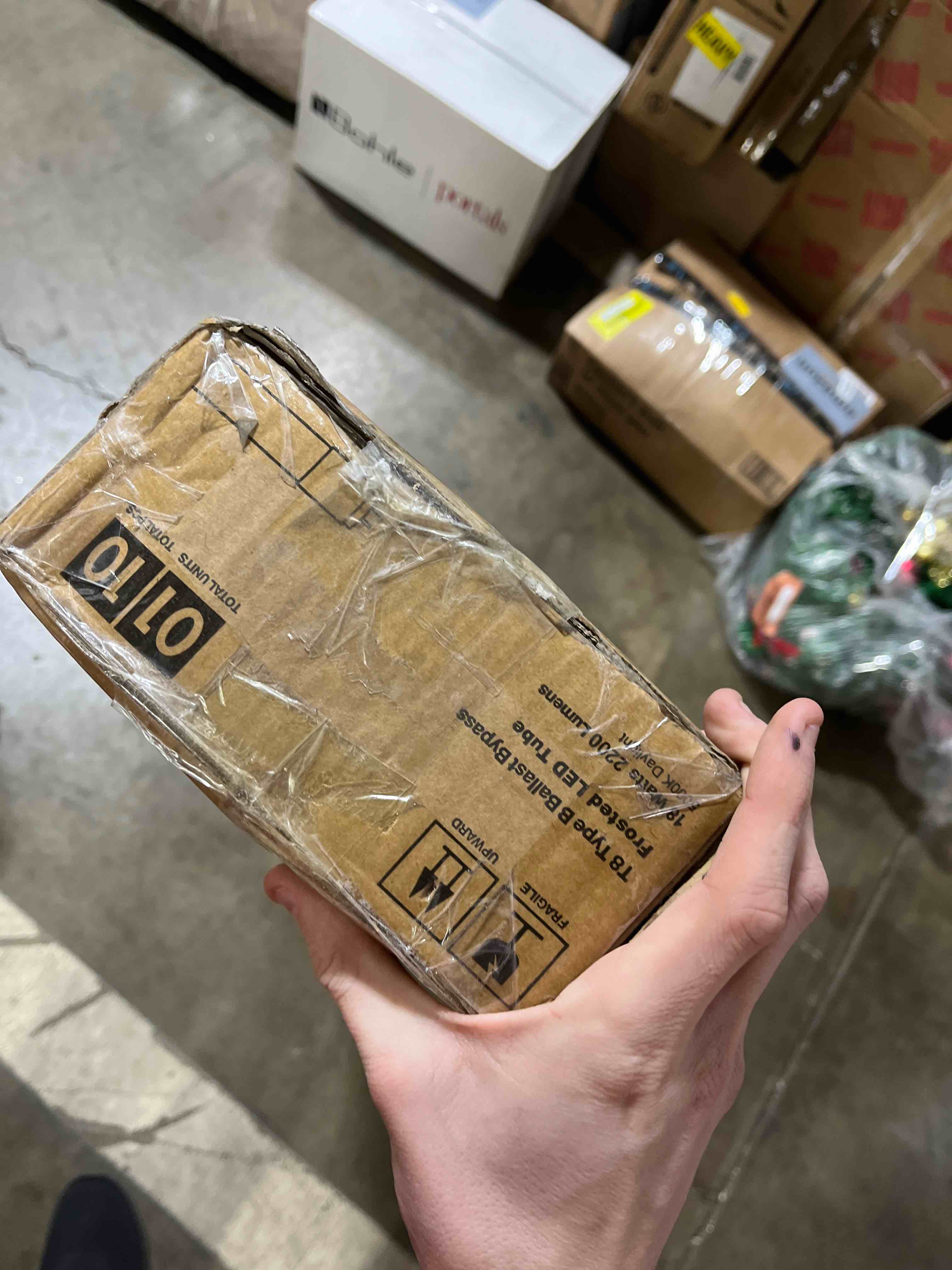 https://s3.amazonaws.com/lotting-images-prod/phillipi/GRN5517865_1710953539068.jpeg
