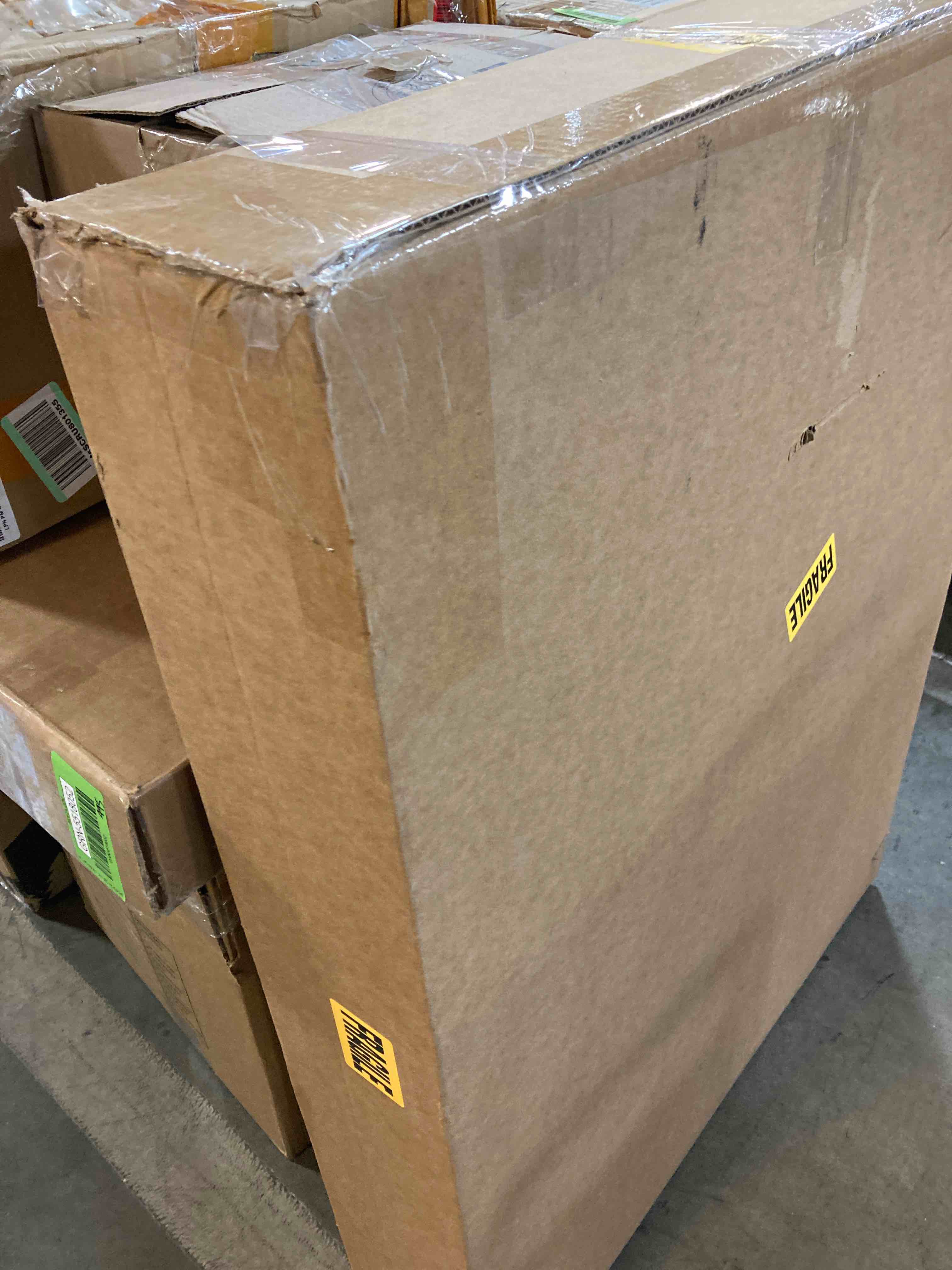 https://s3.amazonaws.com/lotting-images-prod/phillipi/GRN5518047_1711471314224.jpeg