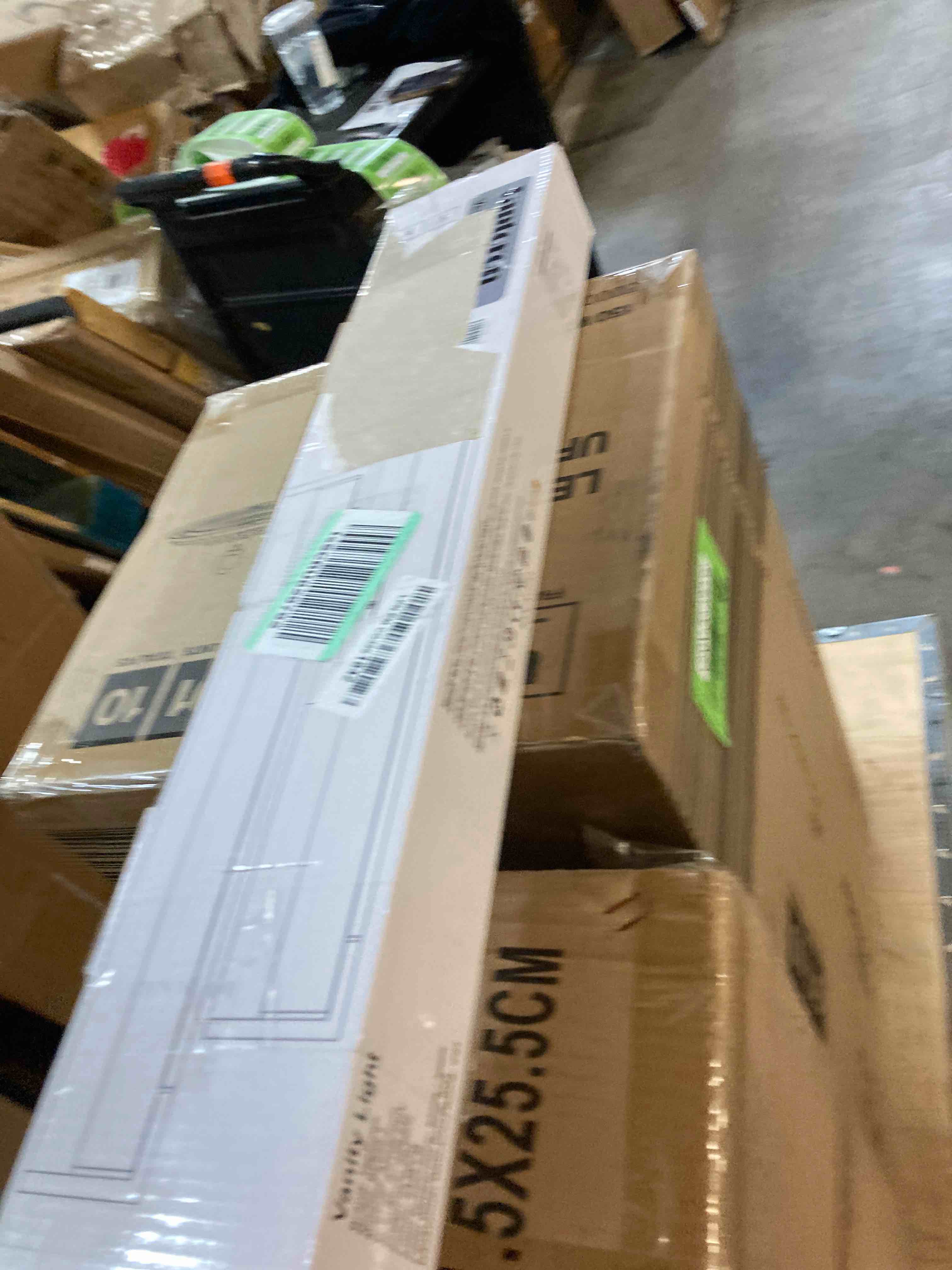 https://s3.amazonaws.com/lotting-images-prod/phillipi/GRN5518077_1711467364213.jpeg
