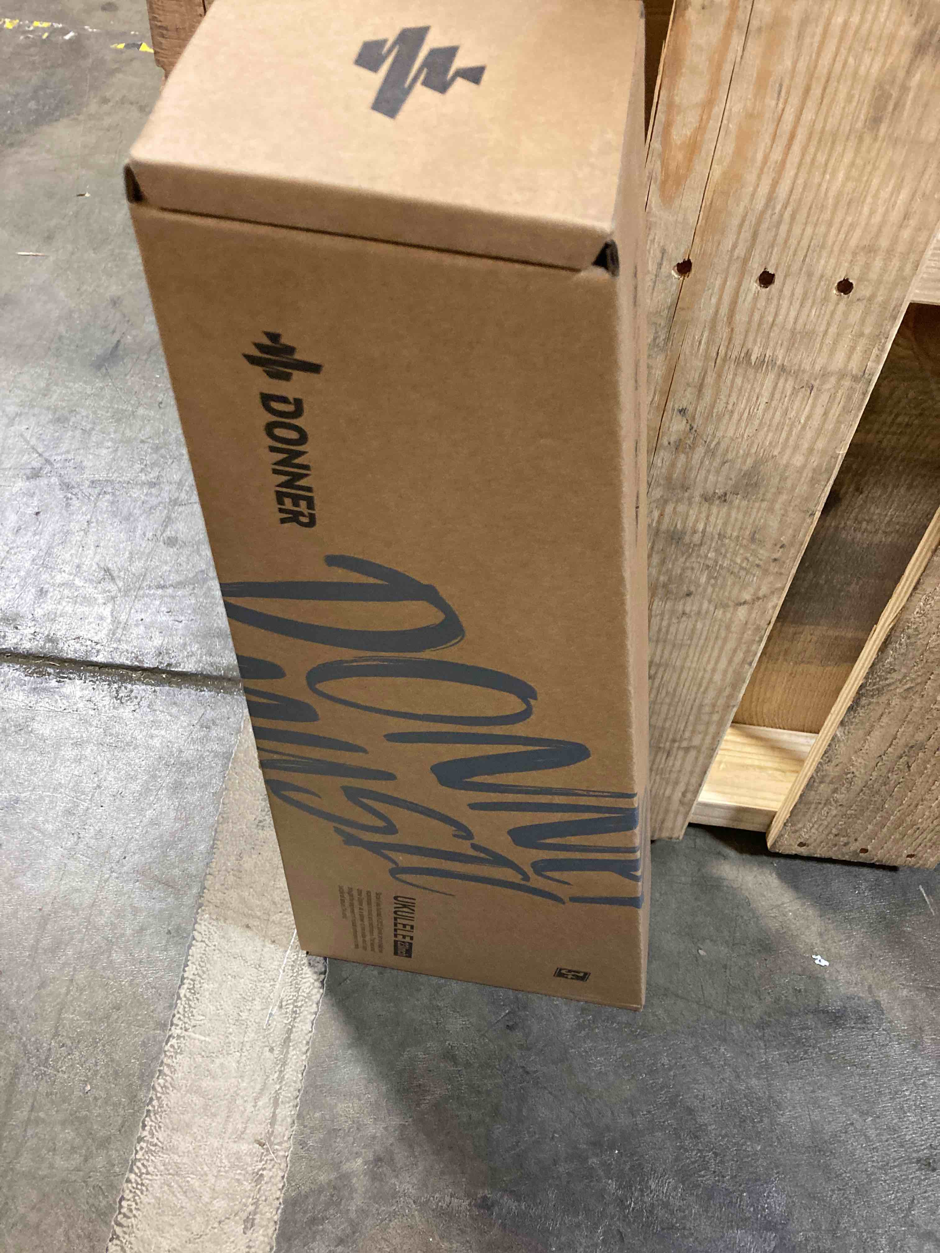 https://s3.amazonaws.com/lotting-images-prod/phillipi/GRN5518092_1711464319331.jpeg