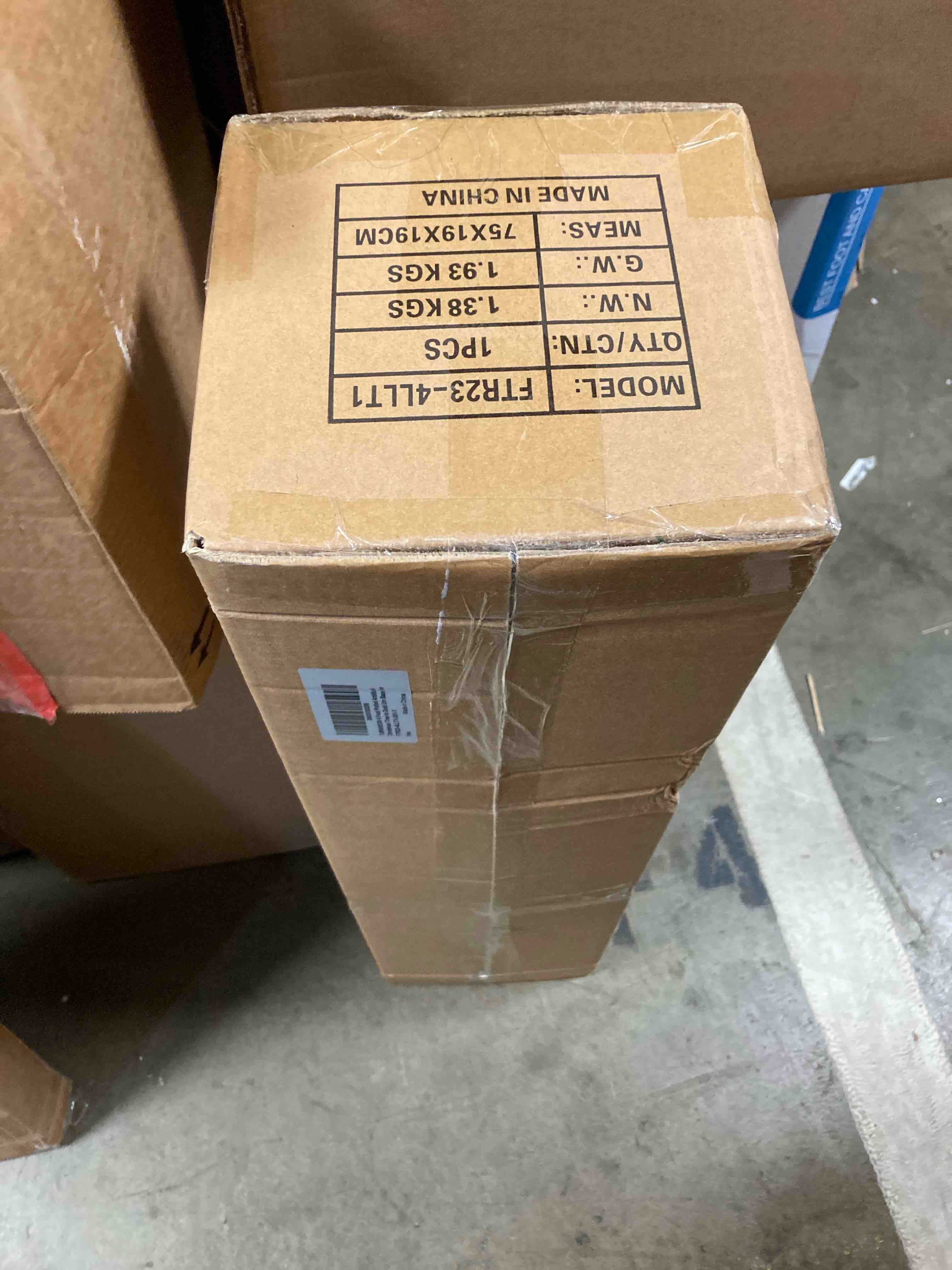 https://s3.amazonaws.com/lotting-images-prod/phillipi/GRN5518380_1711642222251.jpeg