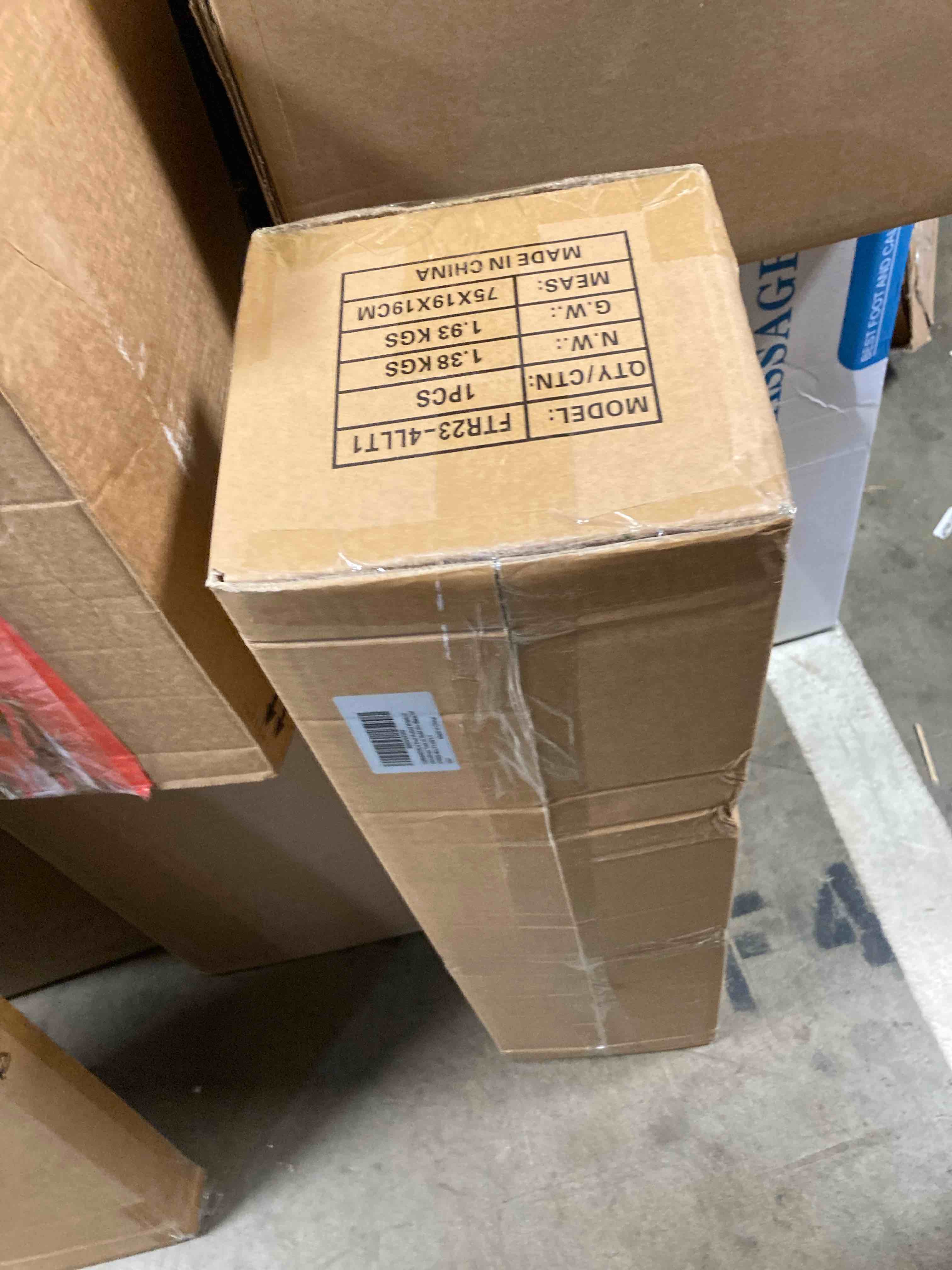 https://s3.amazonaws.com/lotting-images-prod/phillipi/GRN5518380_1711642226536.jpeg