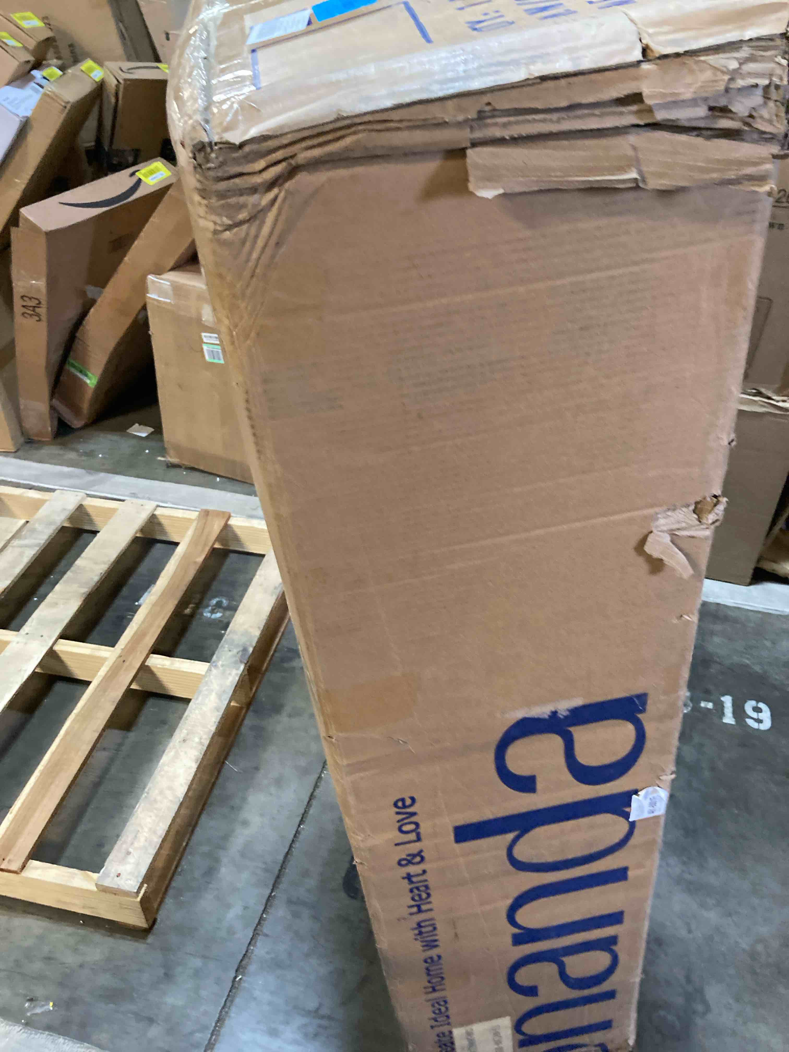 https://s3.amazonaws.com/lotting-images-prod/phillipi/GRN5518500_1712158691952.jpeg