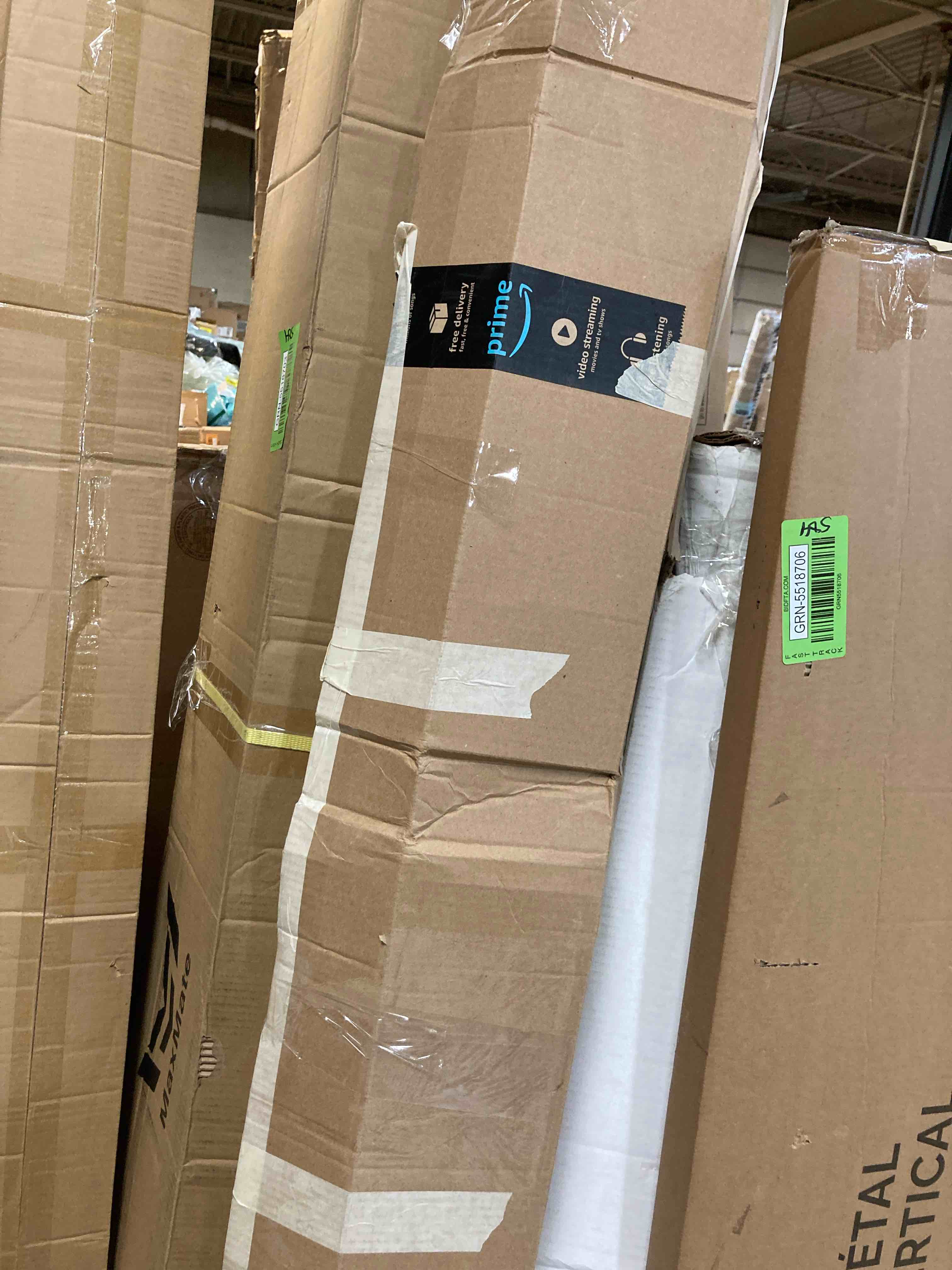 https://s3.amazonaws.com/lotting-images-prod/phillipi/GRN5518707_1712772715300.jpeg