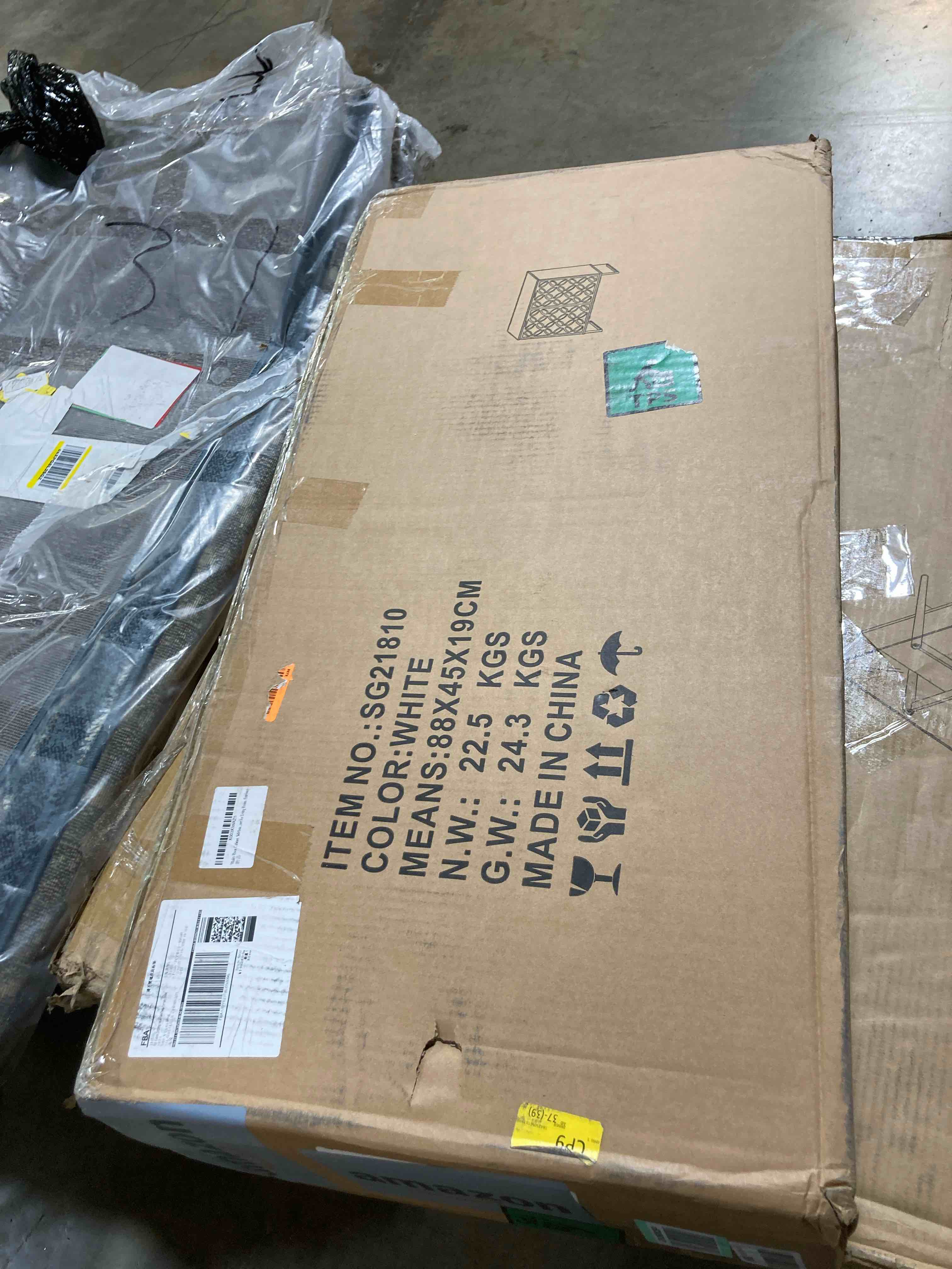 https://s3.amazonaws.com/lotting-images-prod/phillipi/GRN5518741_1712776720177.jpeg