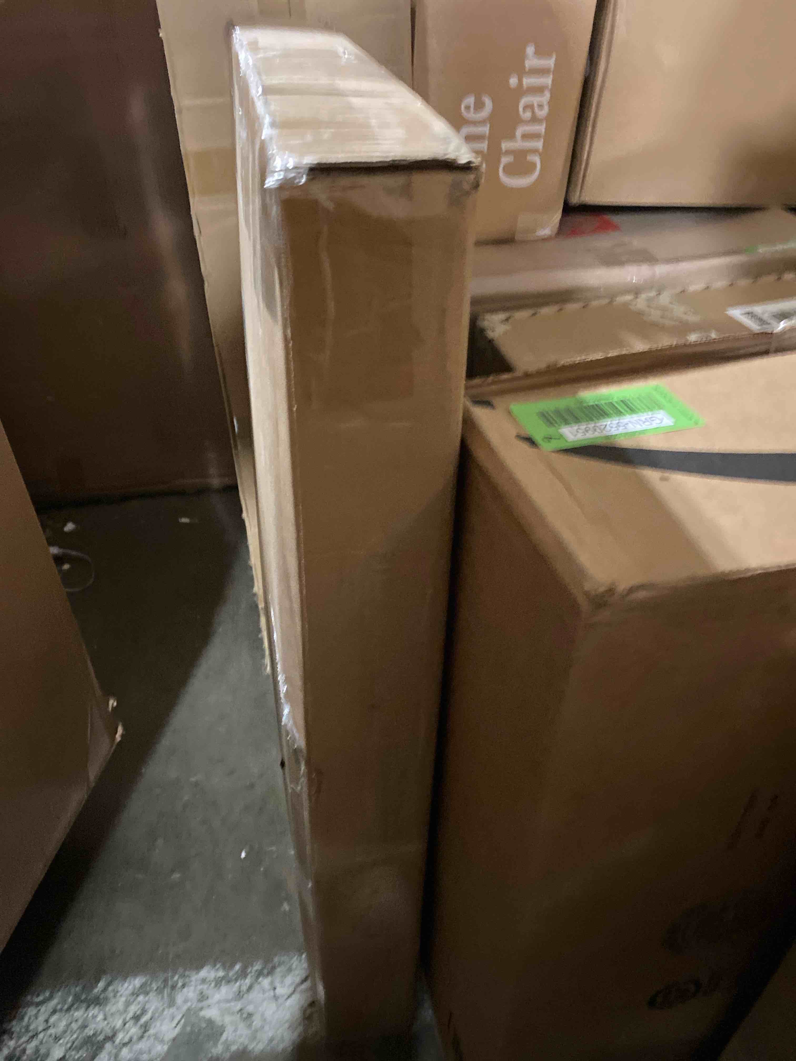https://s3.amazonaws.com/lotting-images-prod/phillipi/GRN5520955_1718132306257.jpeg