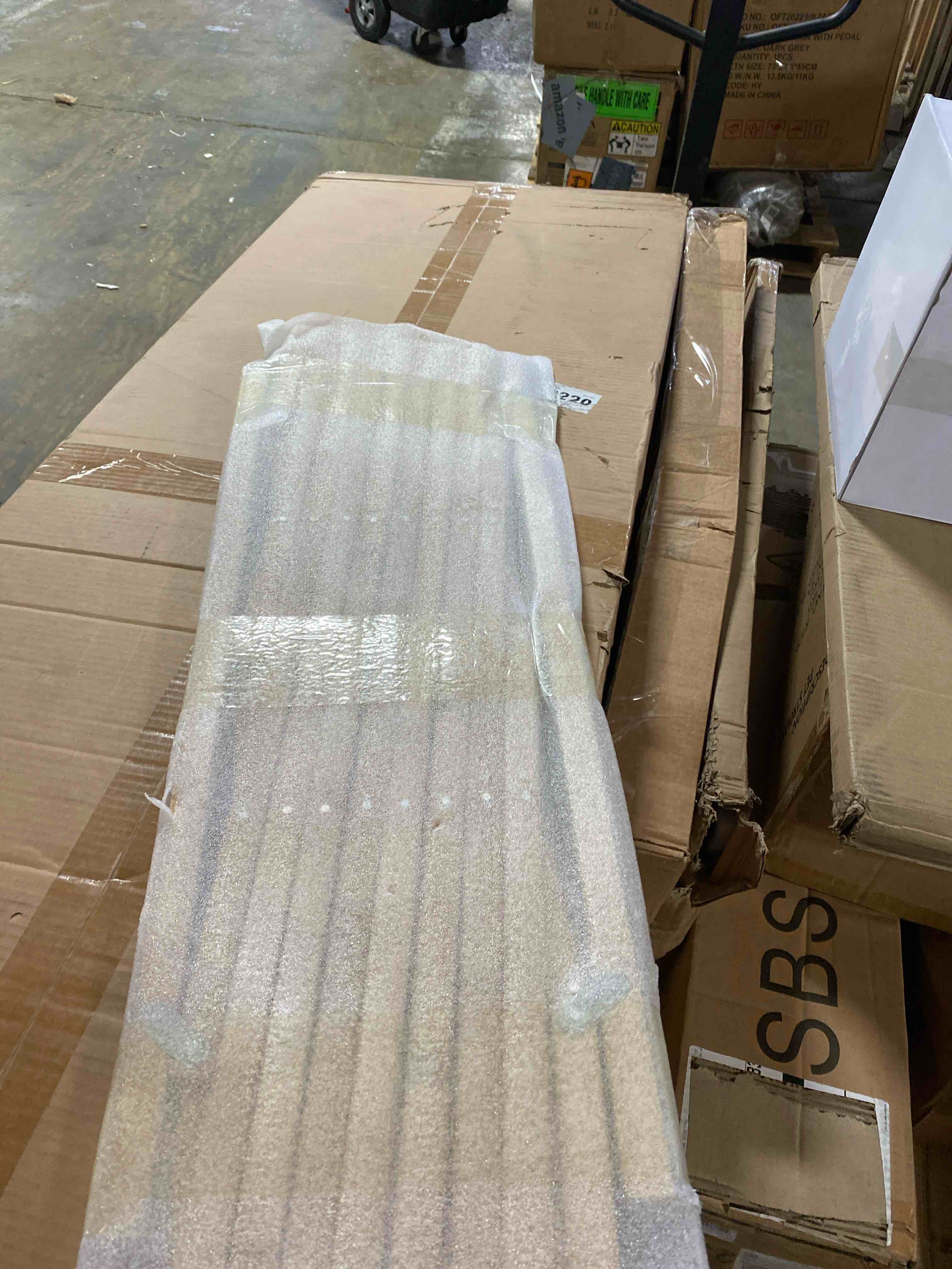 https://s3.amazonaws.com/lotting-images-prod/phillipi/GRN5520998_1718214687066.jpeg
