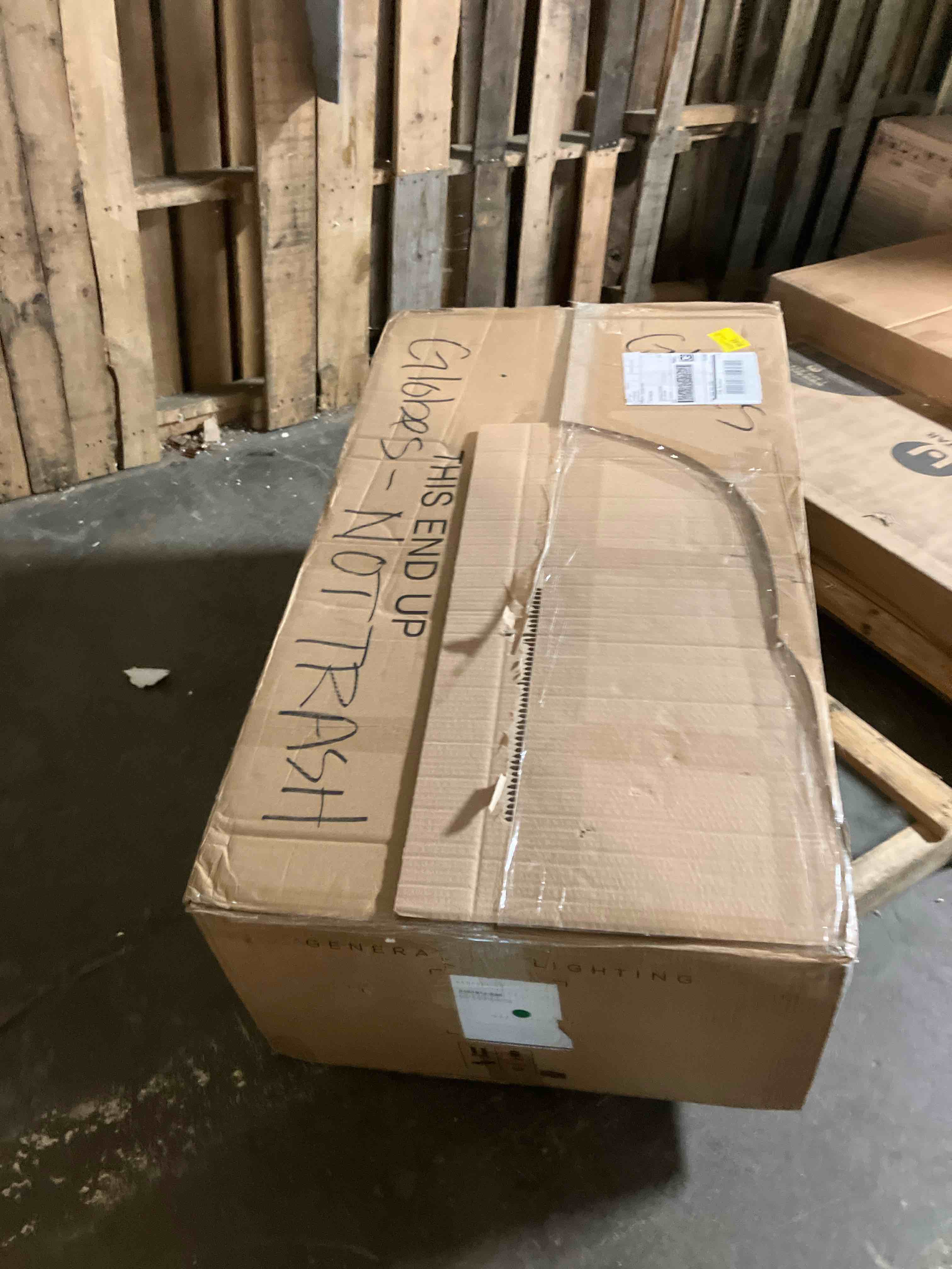 https://s3.amazonaws.com/lotting-images-prod/phillipi/GRN5521001_1718116444238.jpeg
