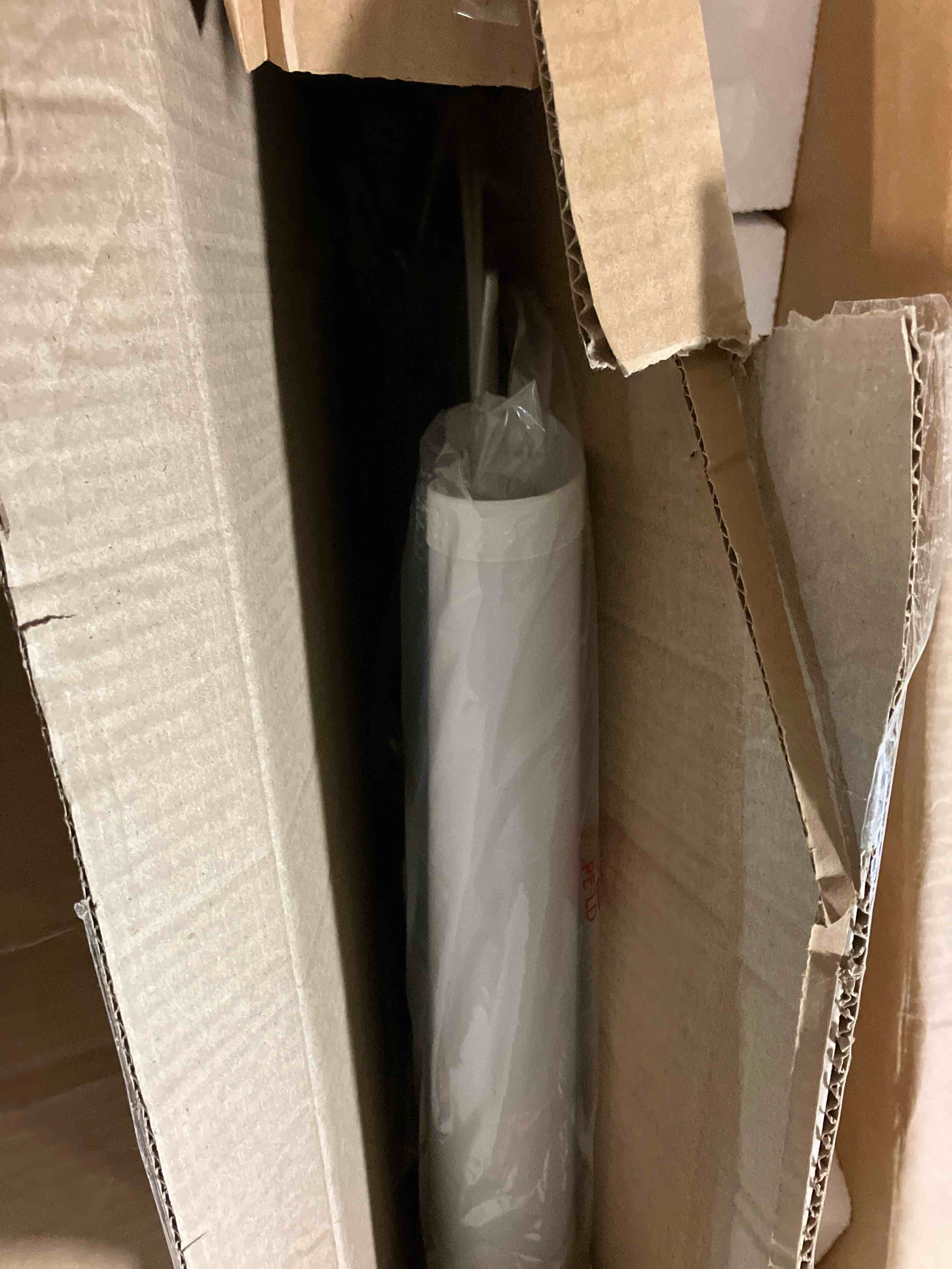 https://s3.amazonaws.com/lotting-images-prod/phillipi/GRN5521004_1718117245148.jpeg