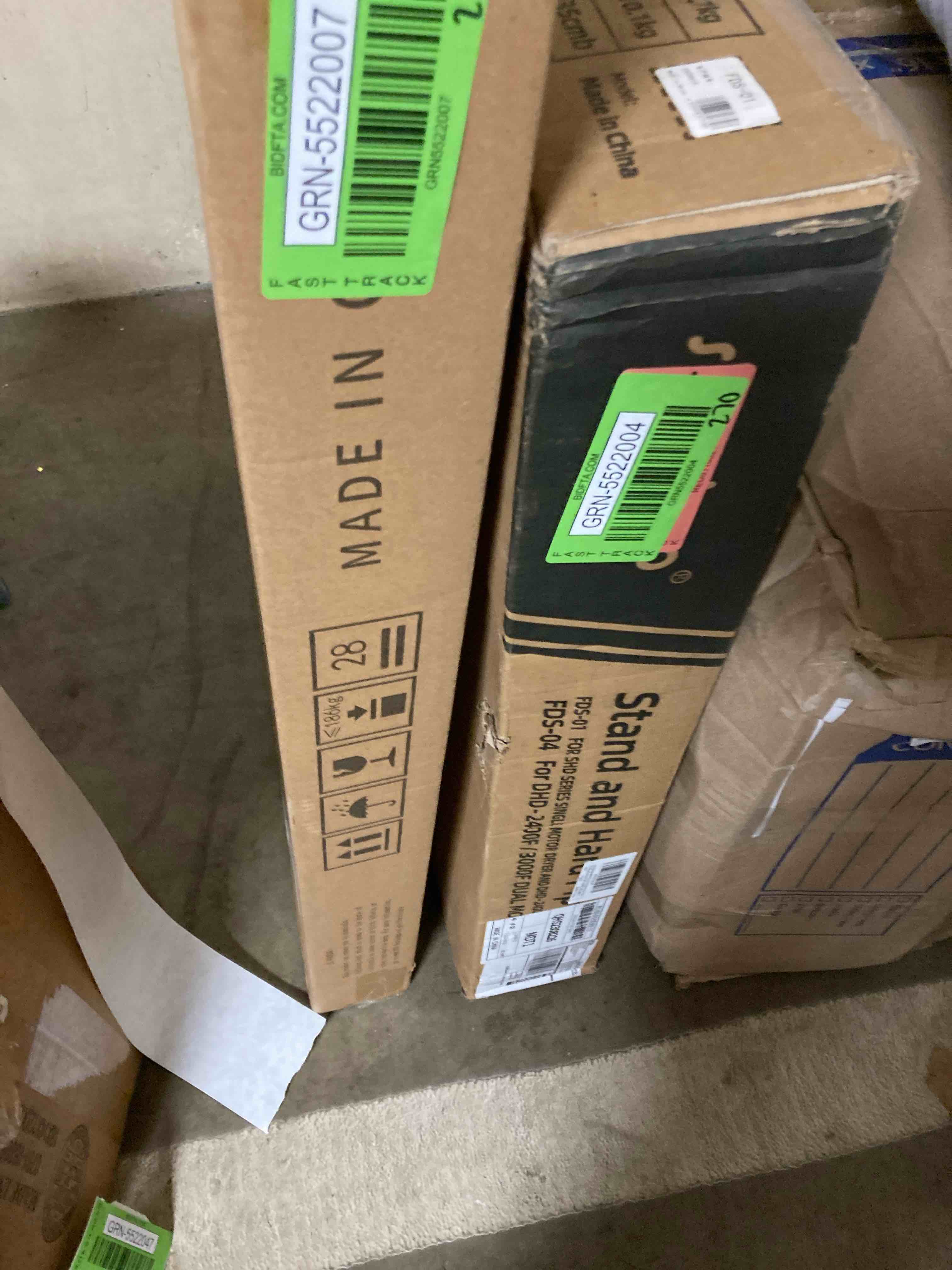 https://s3.amazonaws.com/lotting-images-prod/phillipi/GRN5522007_1708458006687.jpeg
