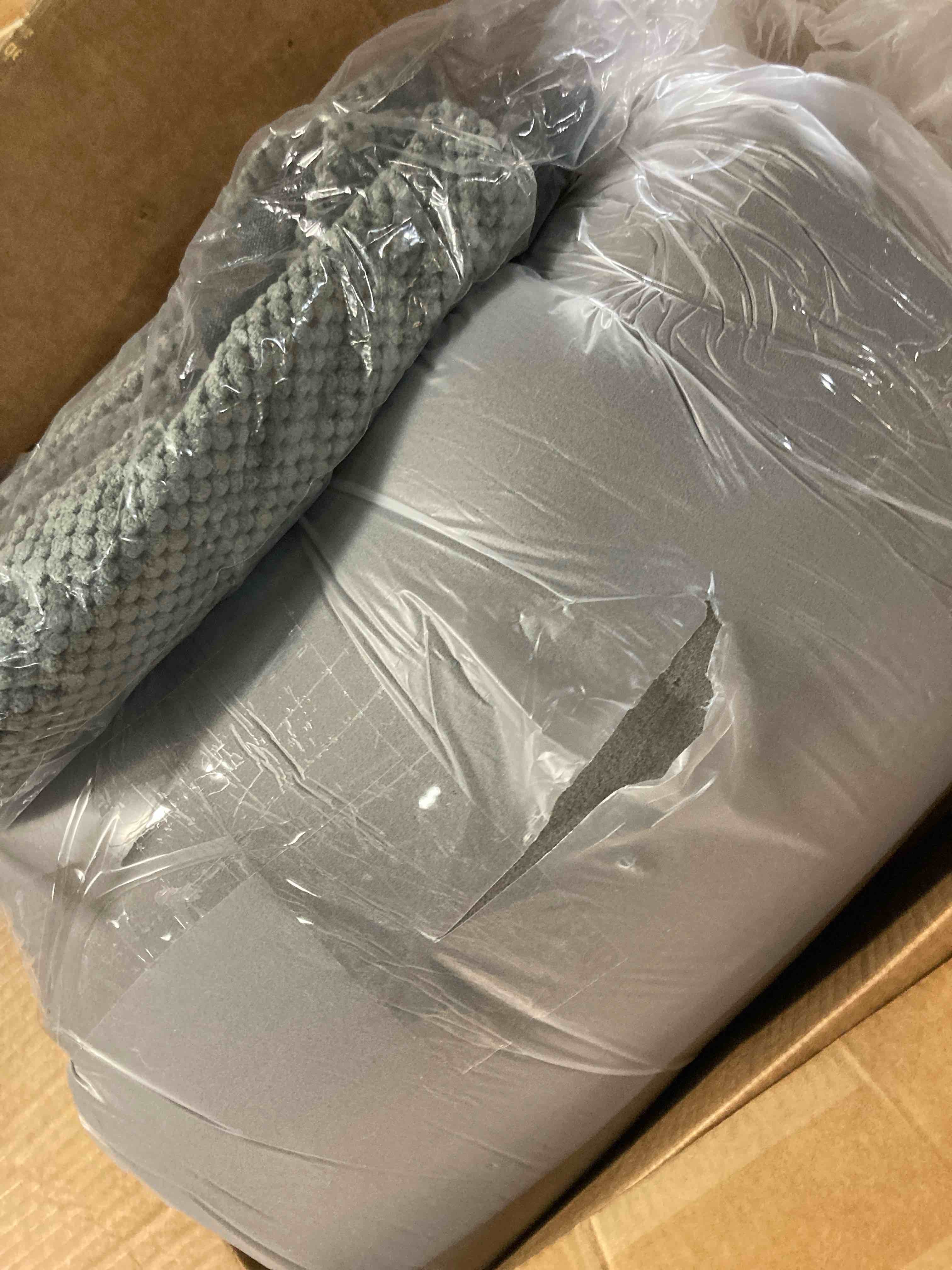 https://s3.amazonaws.com/lotting-images-prod/phillipi/GRN5522396_1709057312509.jpeg