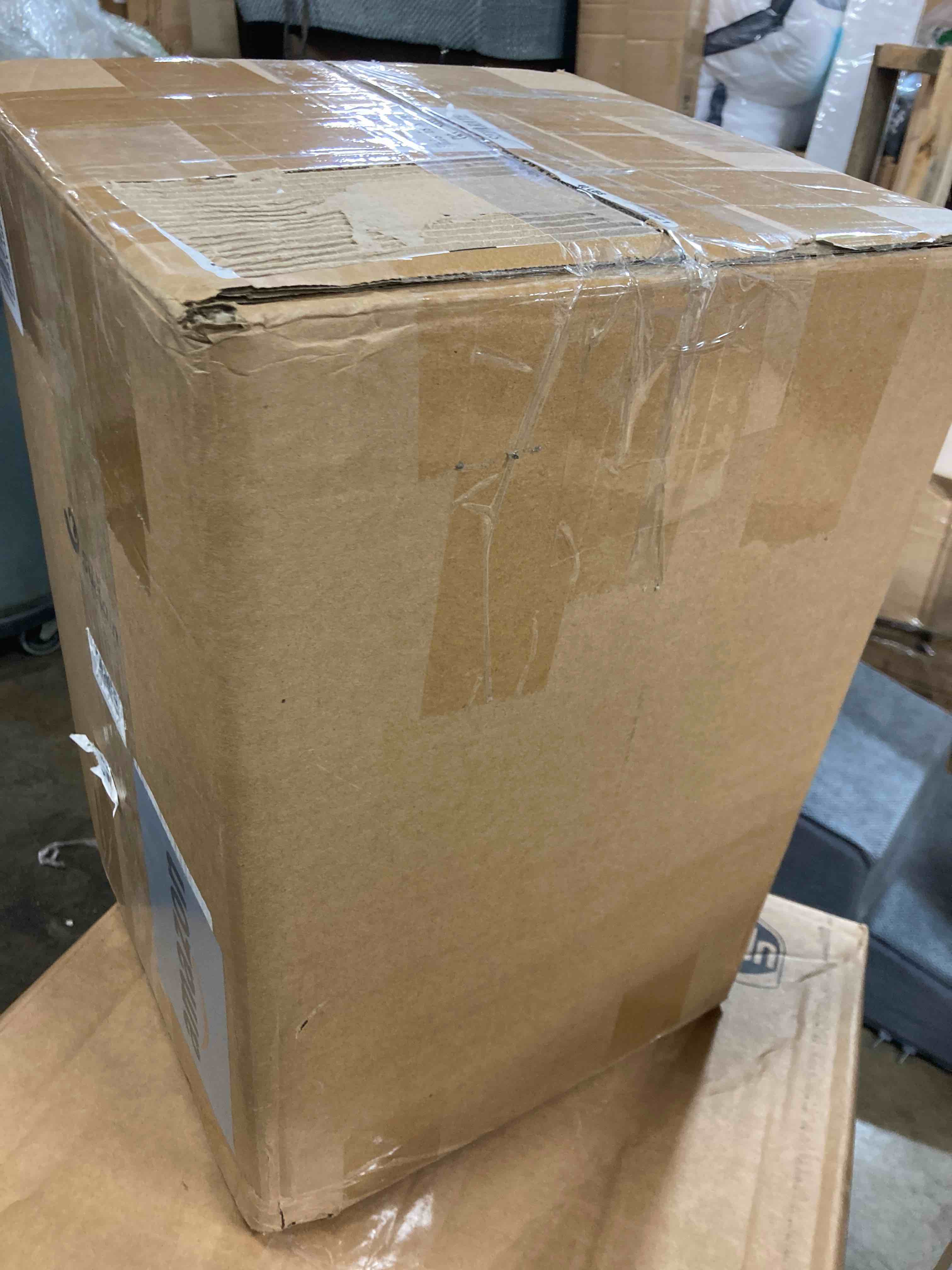 https://s3.amazonaws.com/lotting-images-prod/phillipi/GRN5523025_1709761969308.jpeg