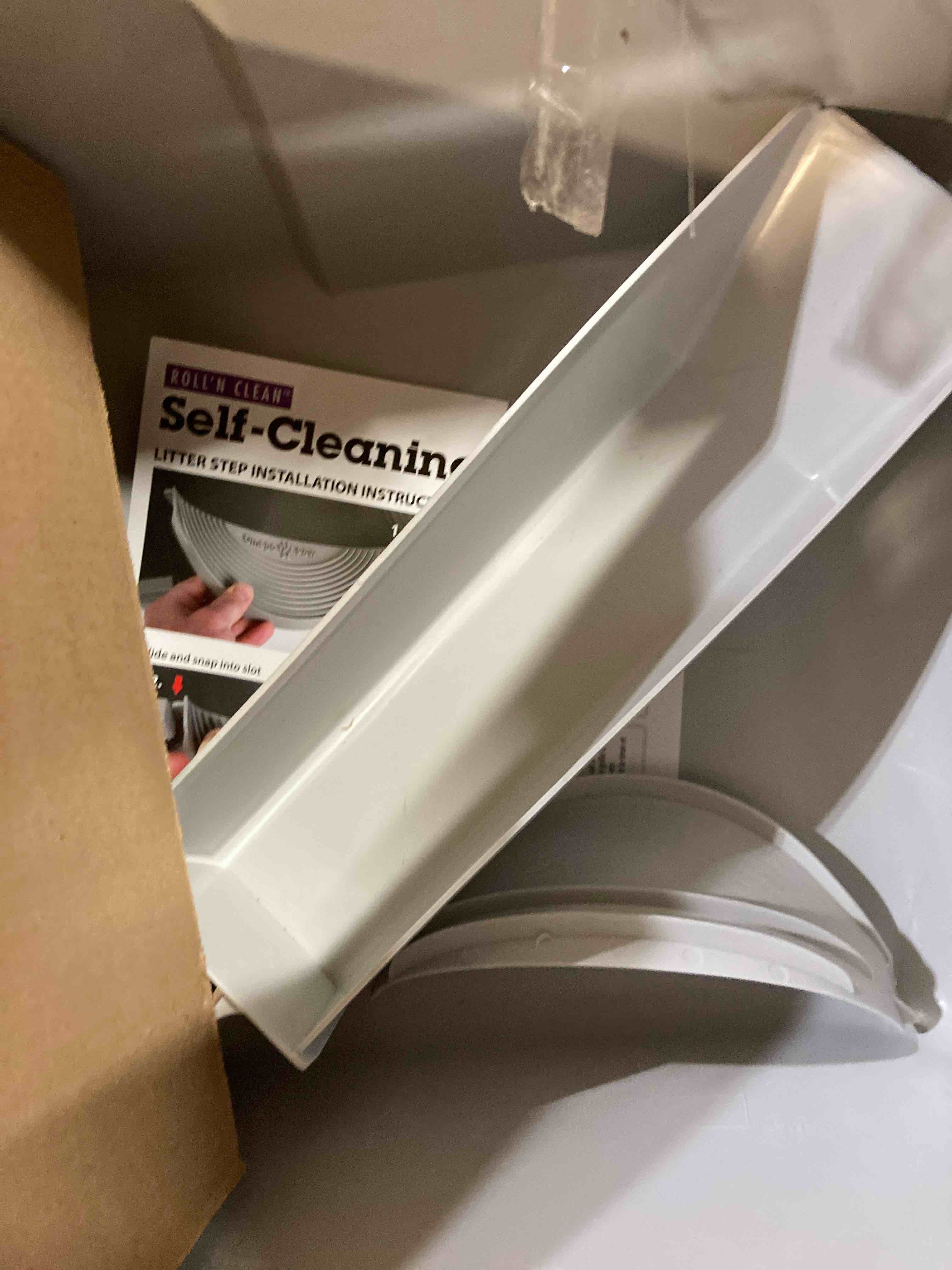 Omega Paw Roll  N Clean Self Cleaning Covered Cat Kitten Litter Box  Regular