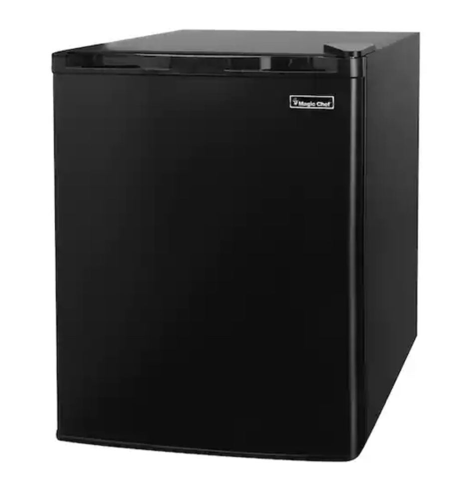 magic chef 2.6 cu. ft. Mini Fridge in Black without Freezer