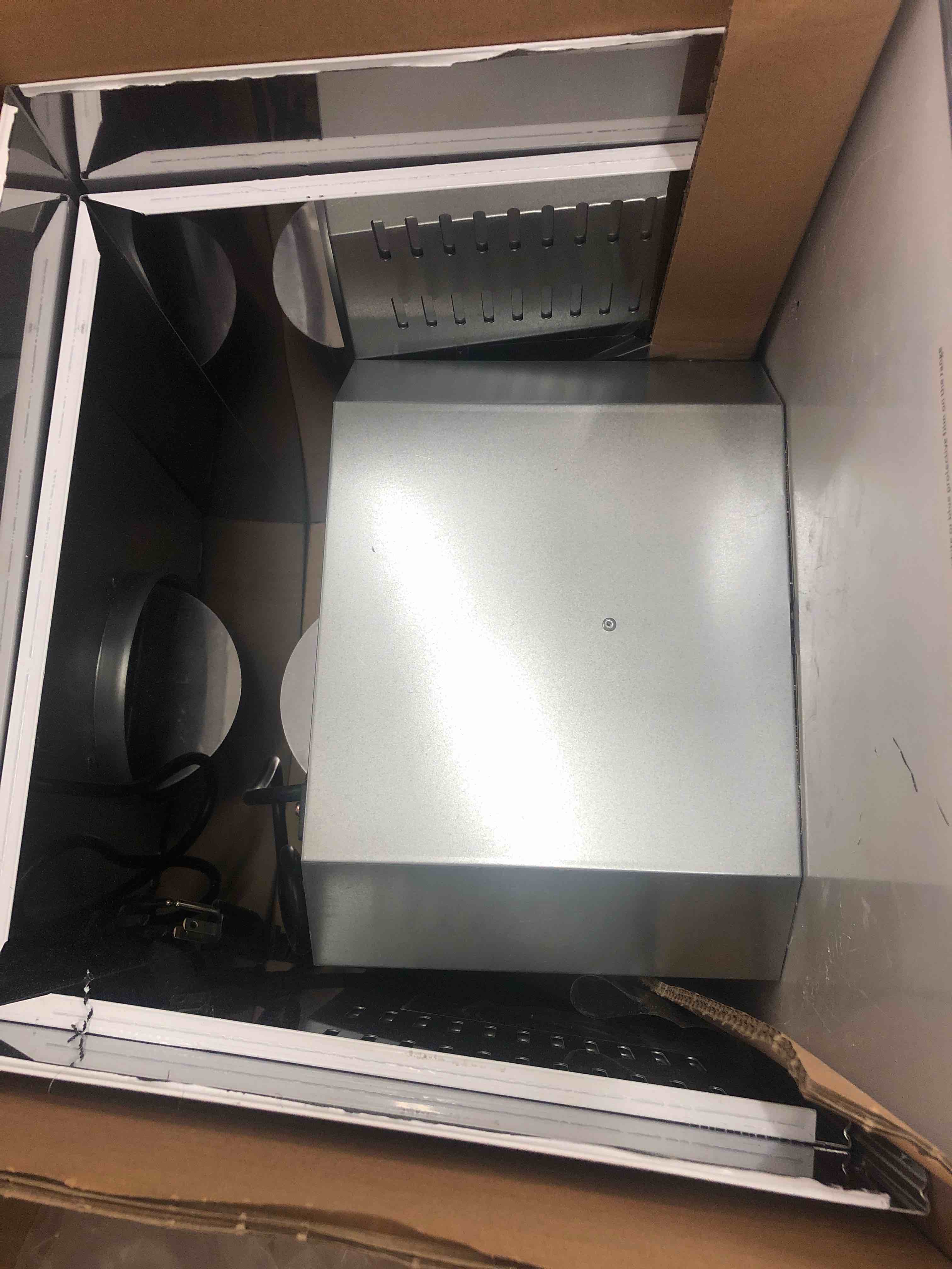 https://s3.amazonaws.com/lotting-images-prod/phillipi/GRN5525025_1710176380409.jpeg