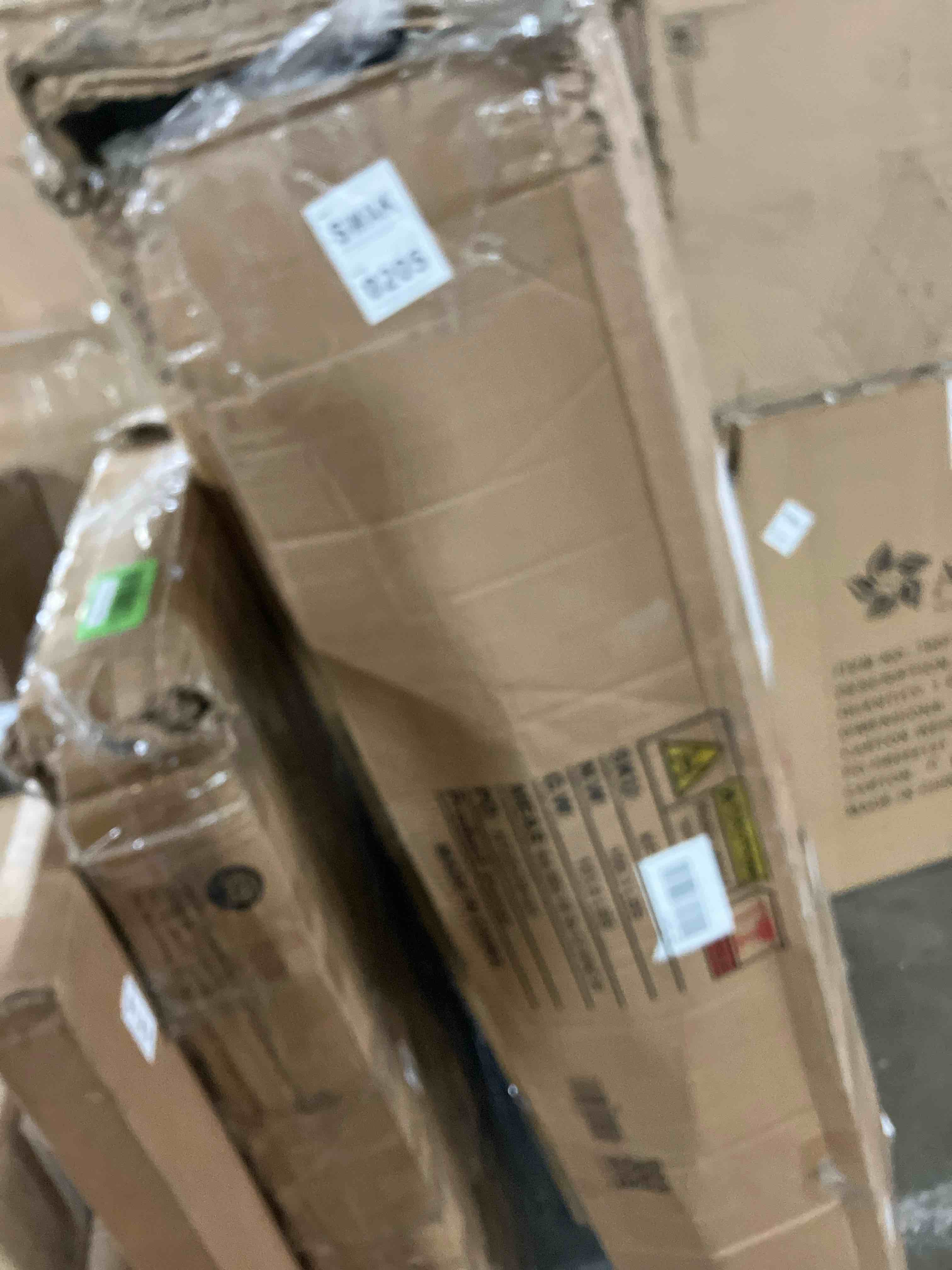 https://s3.amazonaws.com/lotting-images-prod/phillipi/GRN5526775_1726261357469.jpeg