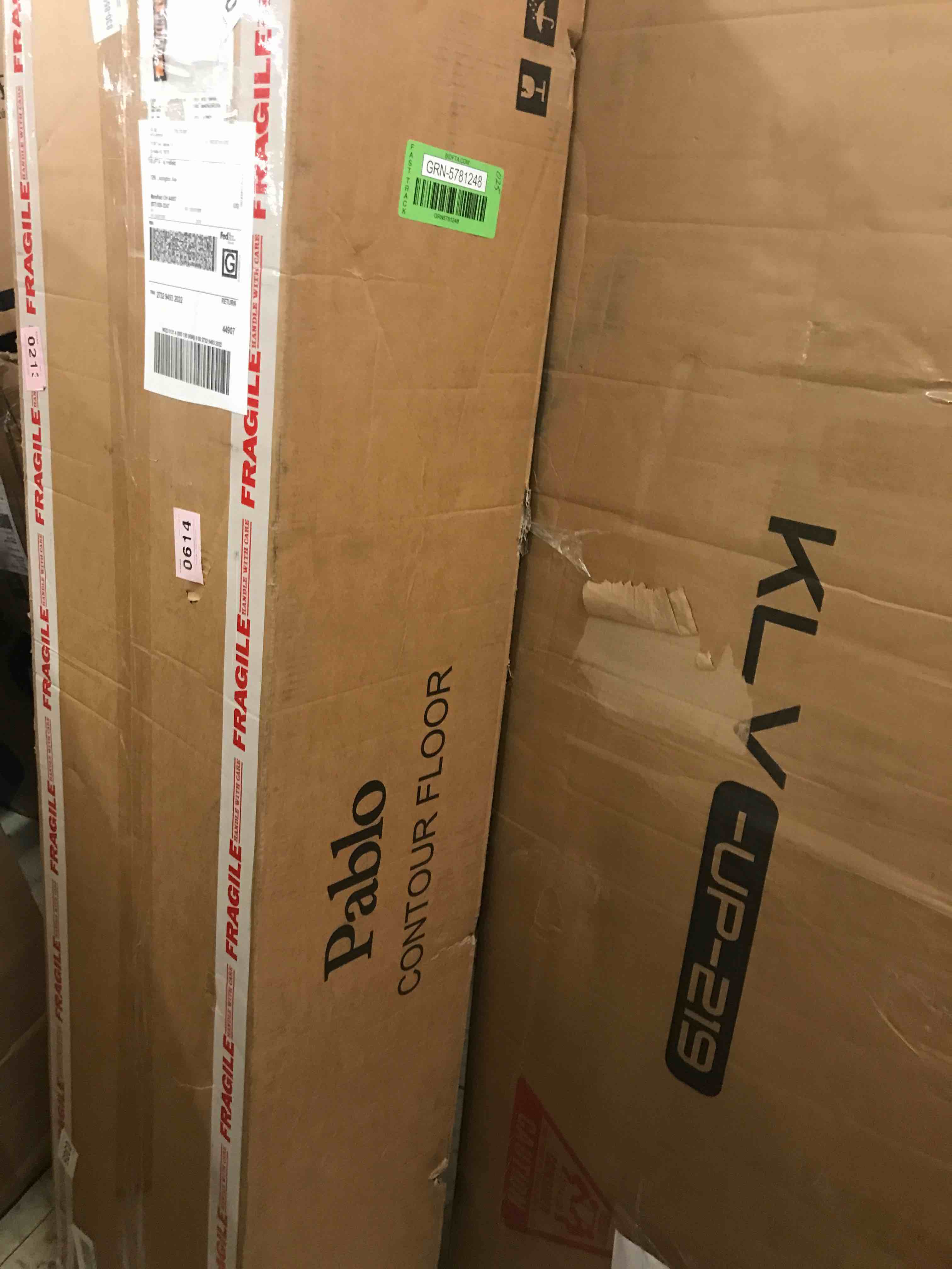 https://s3.amazonaws.com/lotting-images-prod/phillipi/GRN5781248_1716732836543.jpeg