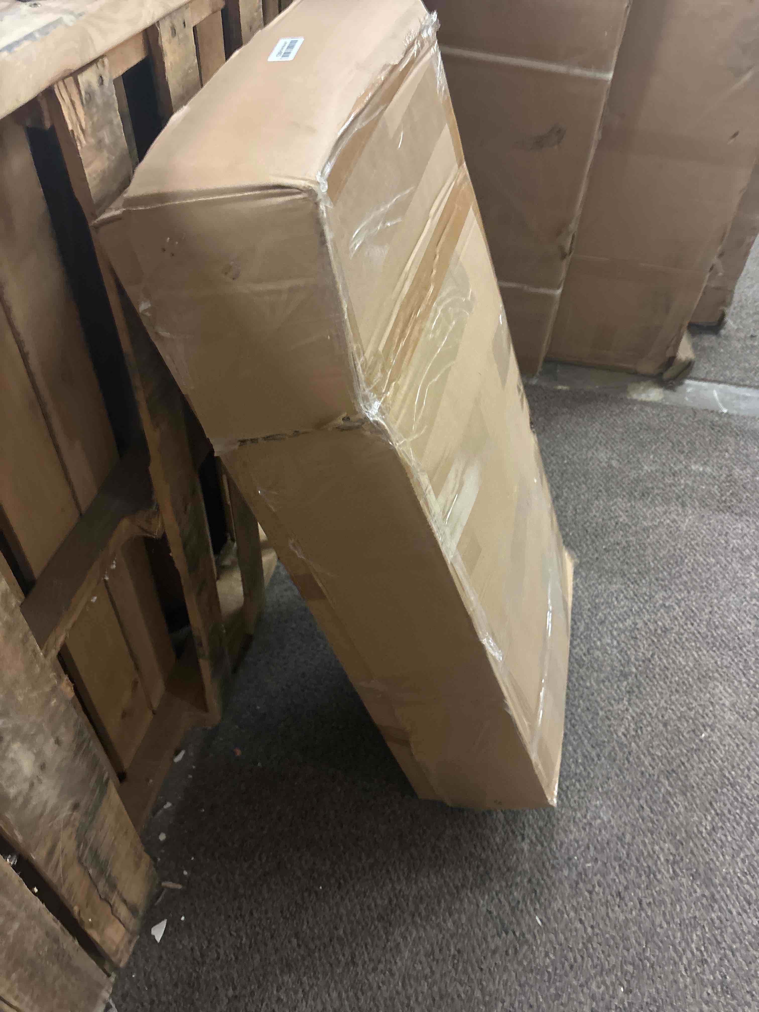 https://s3.amazonaws.com/lotting-images-prod/phillipi/GRN5781442_1714008600144.jpeg