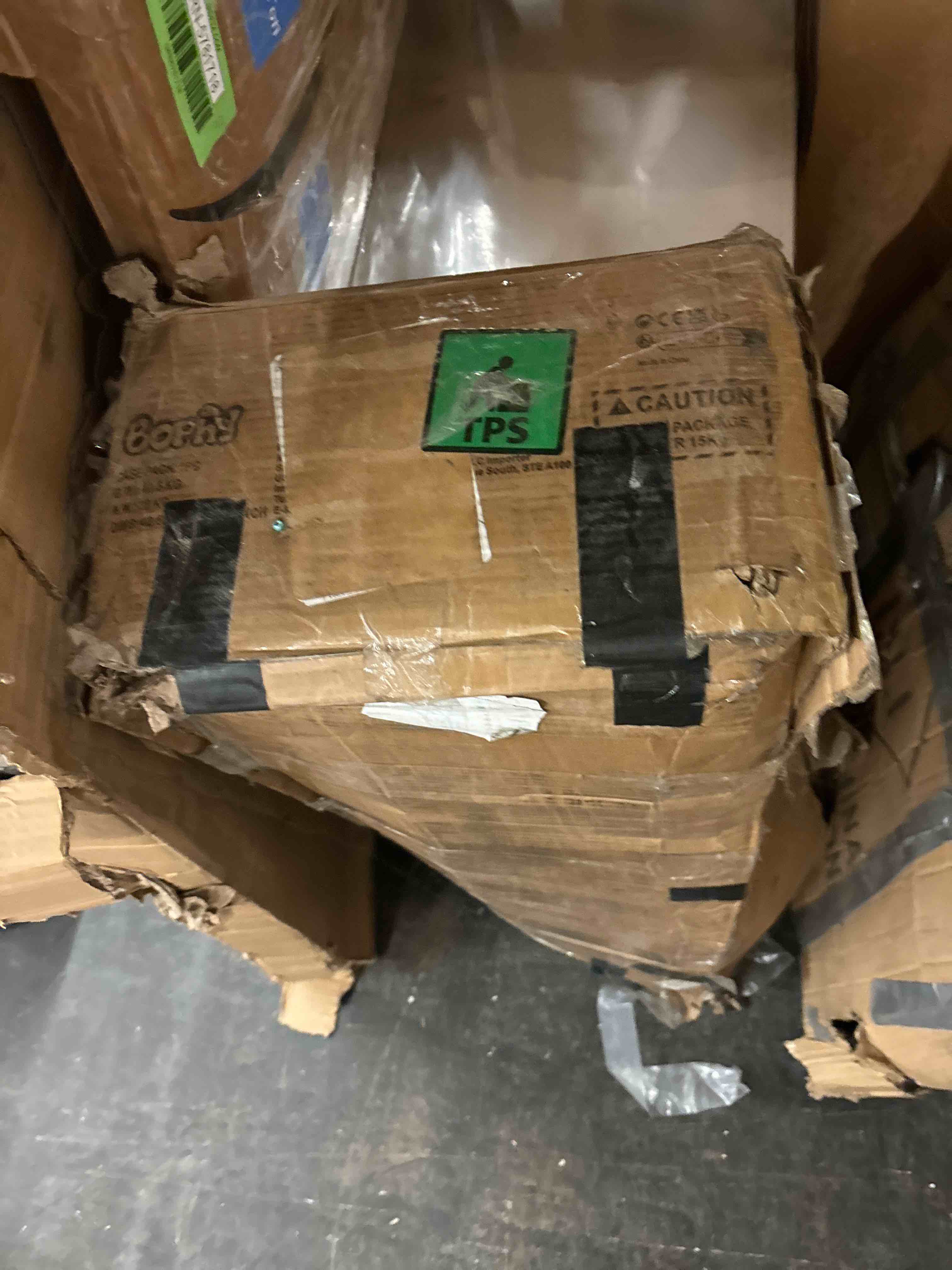 https://s3.amazonaws.com/lotting-images-prod/phillipi/GRN5781716_1715355773901.jpeg